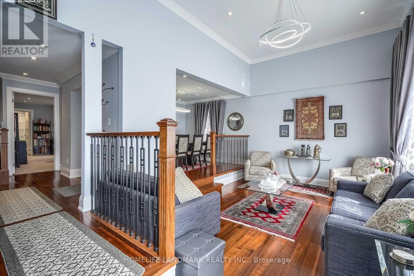 1703 Shadybrook Drive, Pickering, Ontario  L1V 3A3 - Photo 7 - E12556150