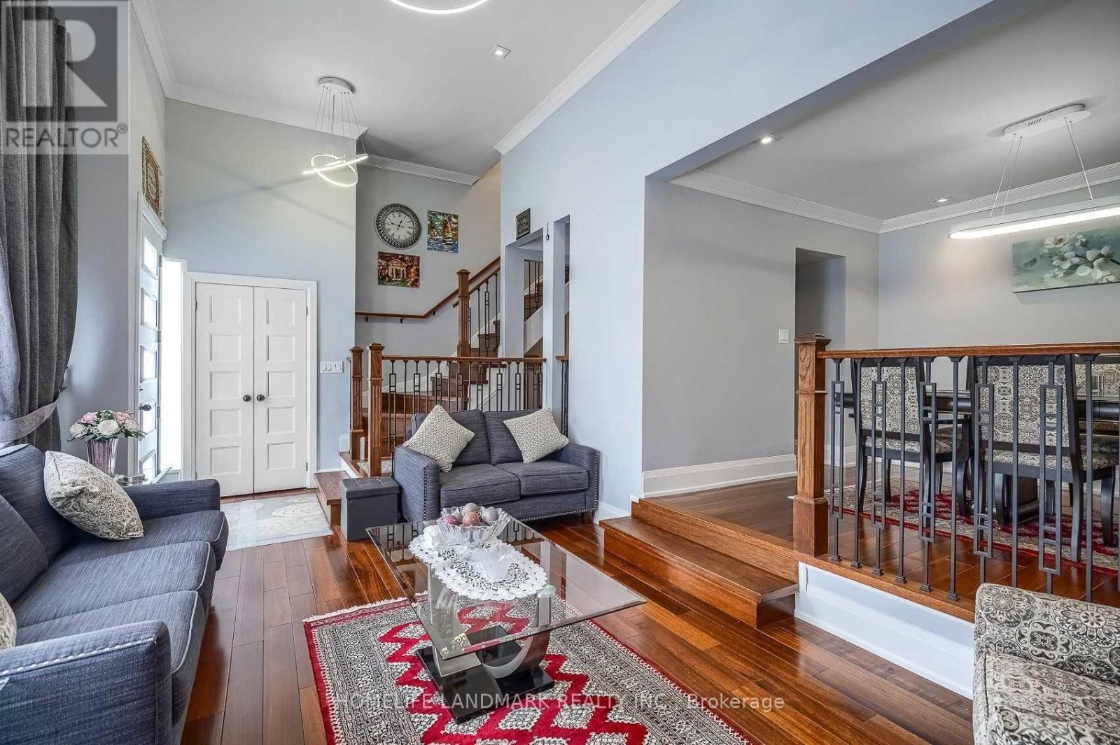 1703 Shadybrook Drive, Pickering, Ontario  L1V 3A3 - Photo 8 - E12556150