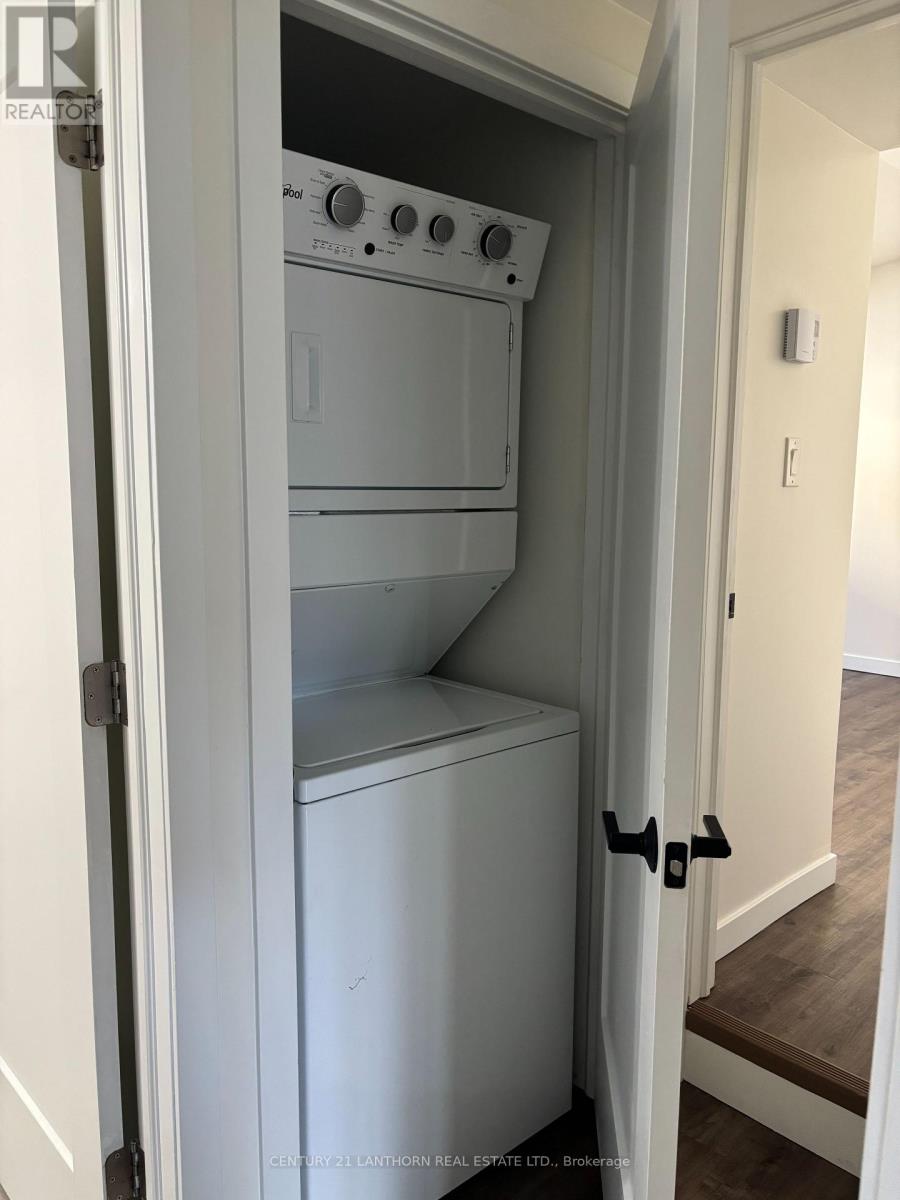 B - 10 Alfred Street, Quinte West, Ontario  K8V 2B1 - Photo 11 - X12556276