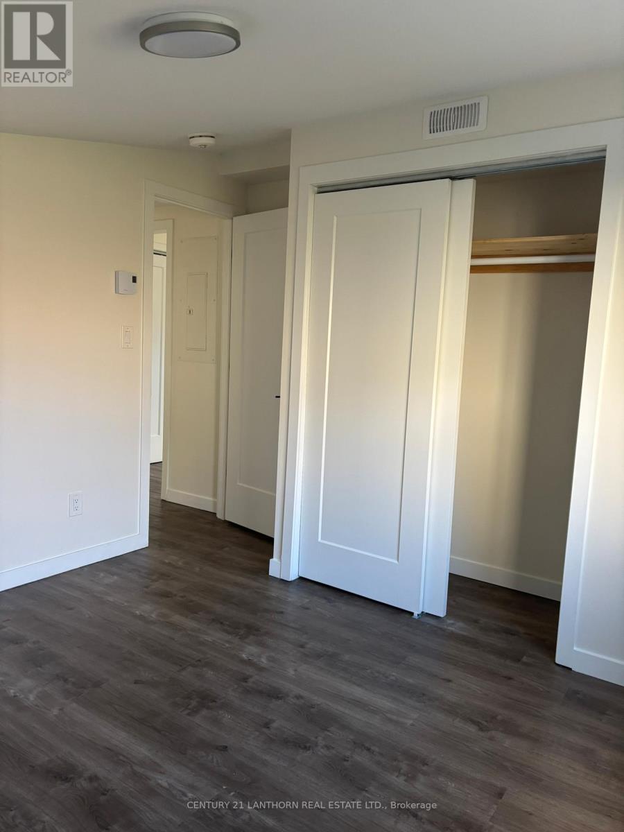 B - 10 Alfred Street, Quinte West, Ontario  K8V 2B1 - Photo 6 - X12556276