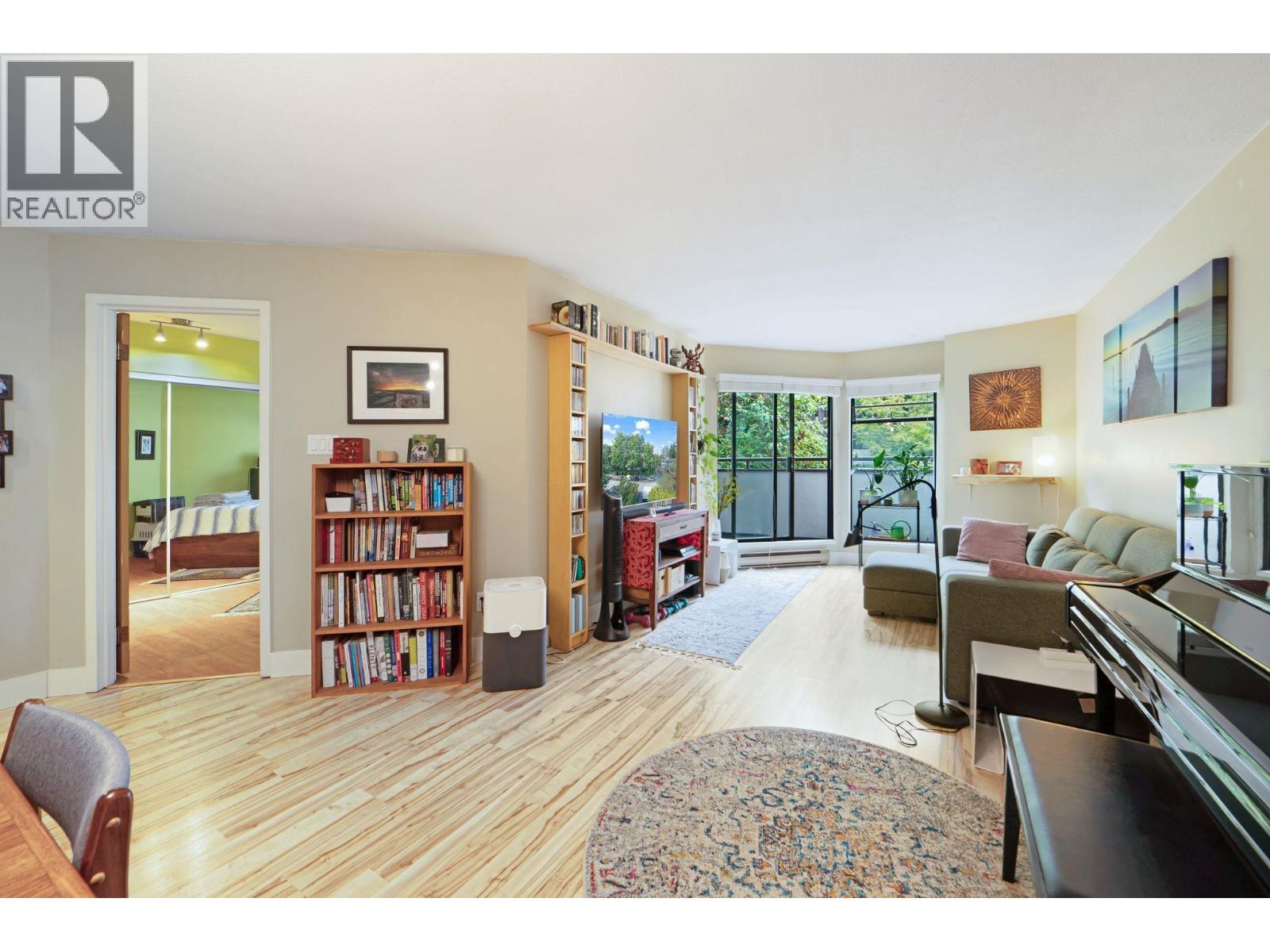 210 2222 PRINCE EDWARD STREET, Vancouver, British Columbia