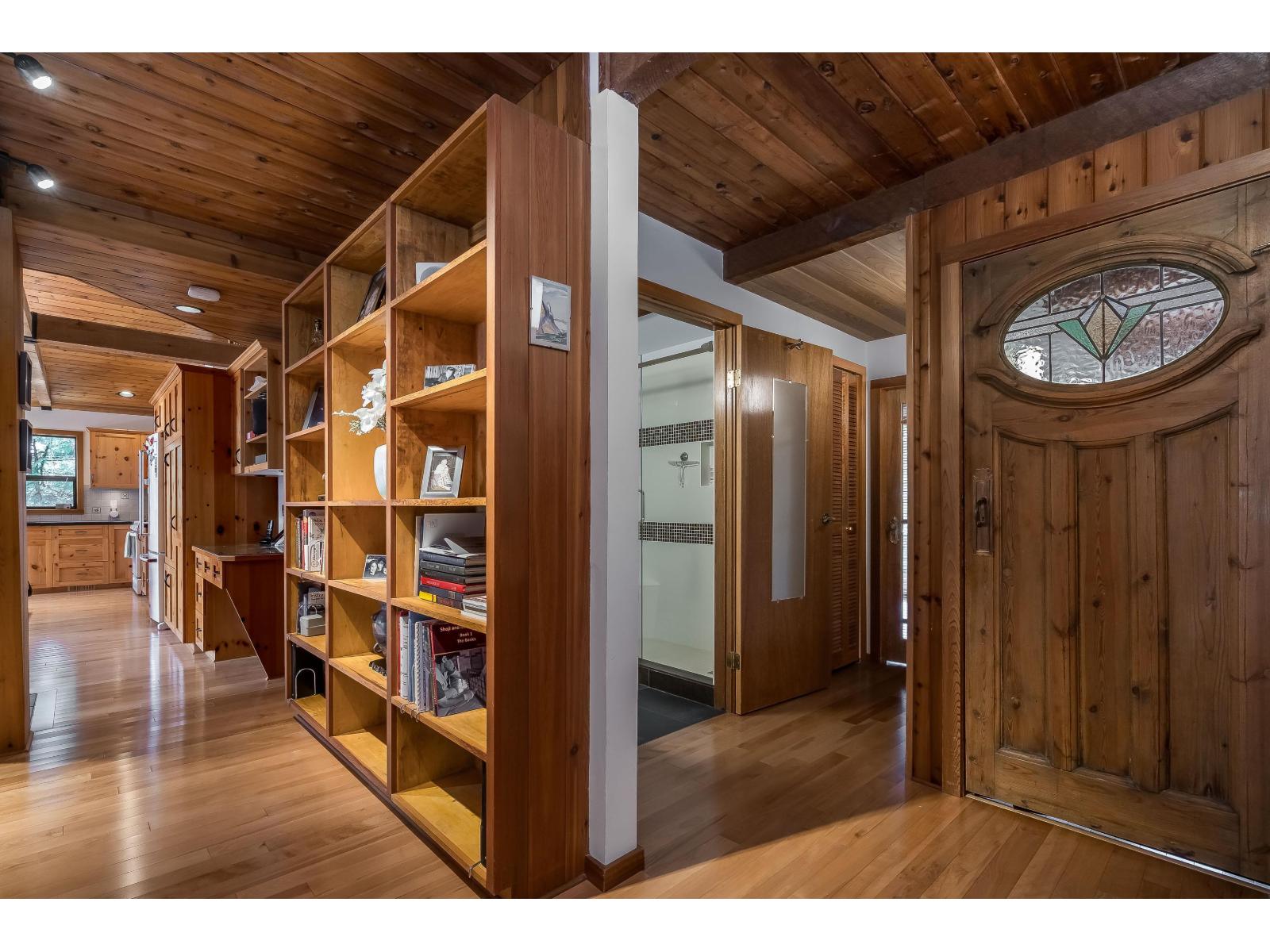 914 164 Street, Surrey, British Columbia V4A 4Y5 - Photo 13 - R3068208