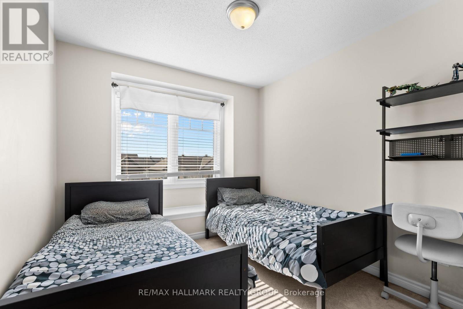 469 Meadowhawk Crescent, Ottawa, Ontario  K2J 5W7 - Photo 17 - X12556354