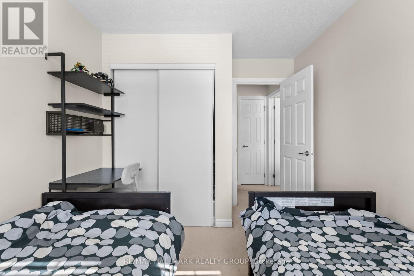 469 Meadowhawk Crescent, Ottawa, Ontario  K2J 5W7 - Photo 18 - X12556354