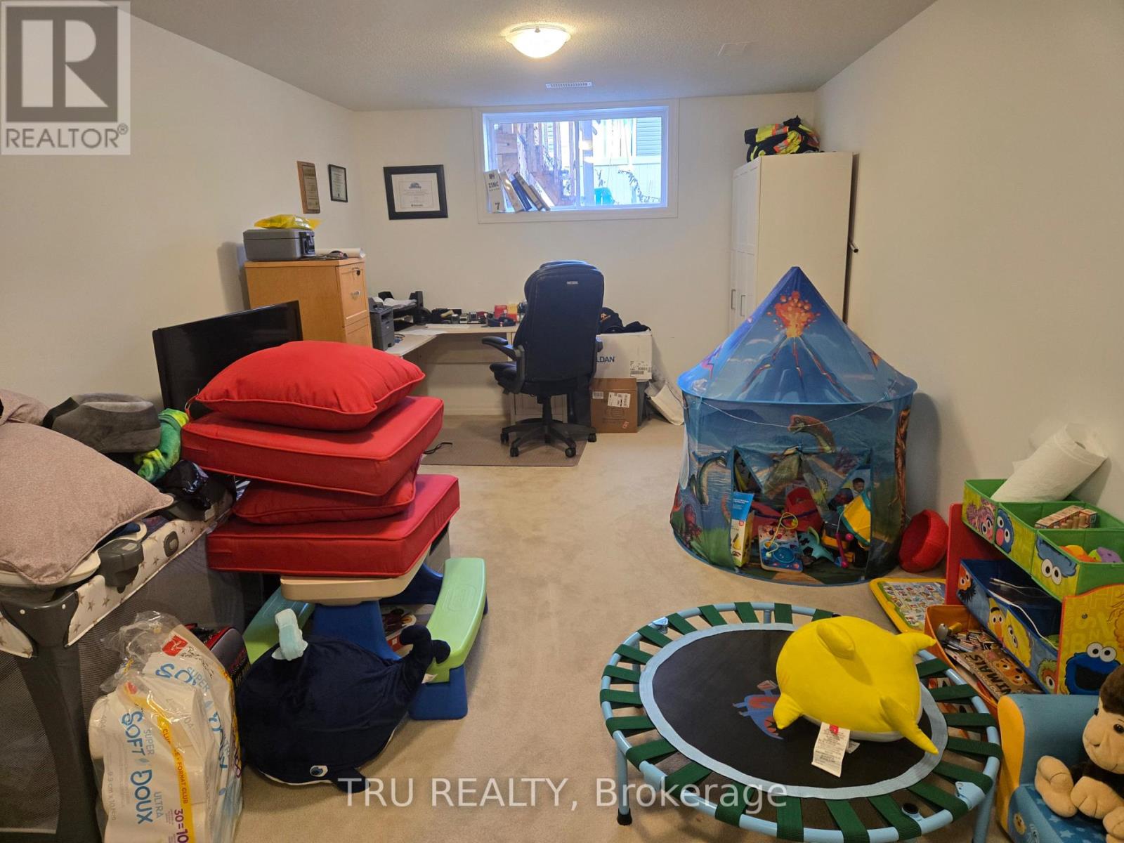 534 Rioja Street, Ottawa, Ontario K2S 0H8 - Photo 14 - X12556456