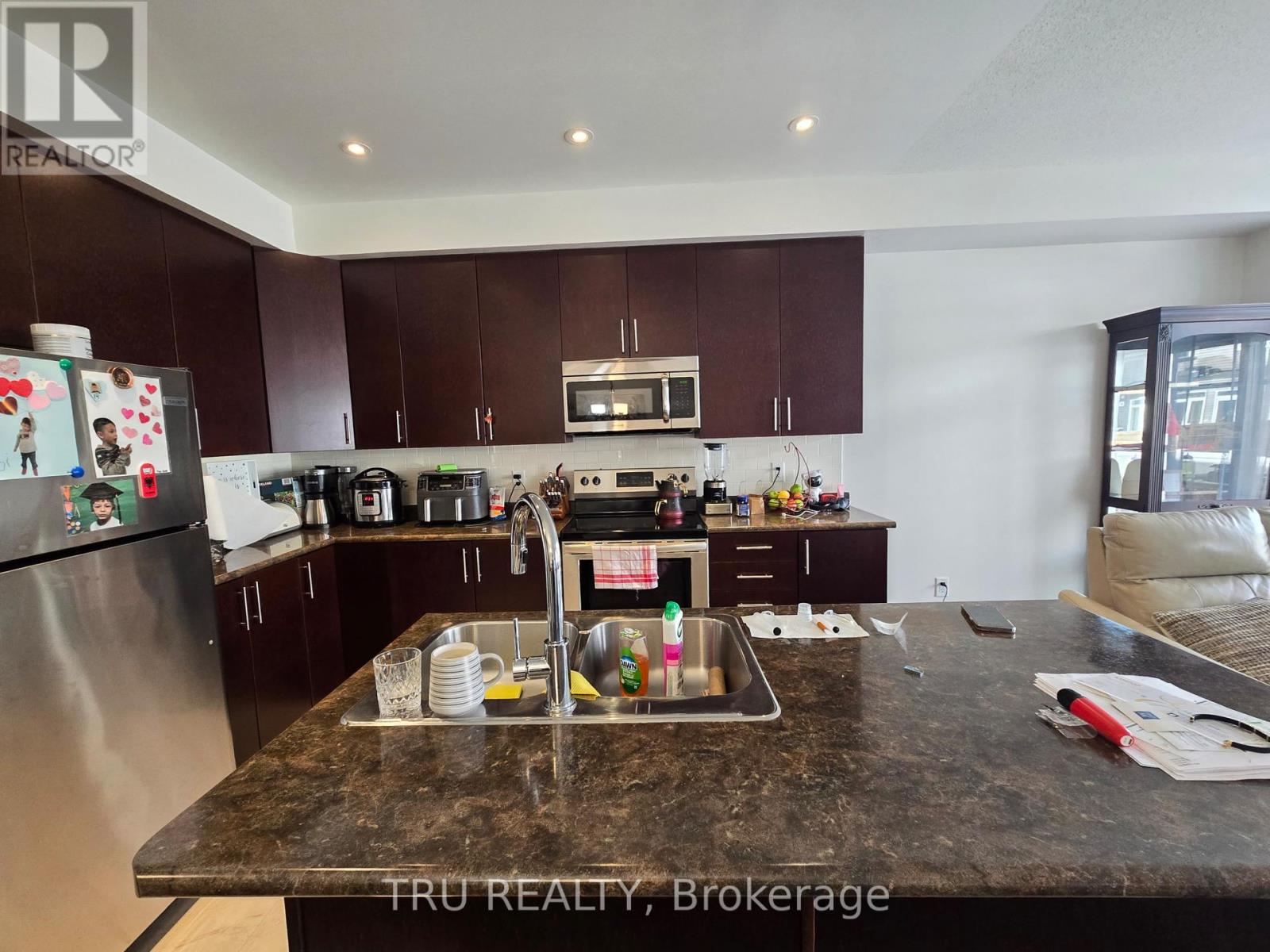 534 Rioja Street, Ottawa, Ontario K2S 0H8 - Photo 5 - X12556456