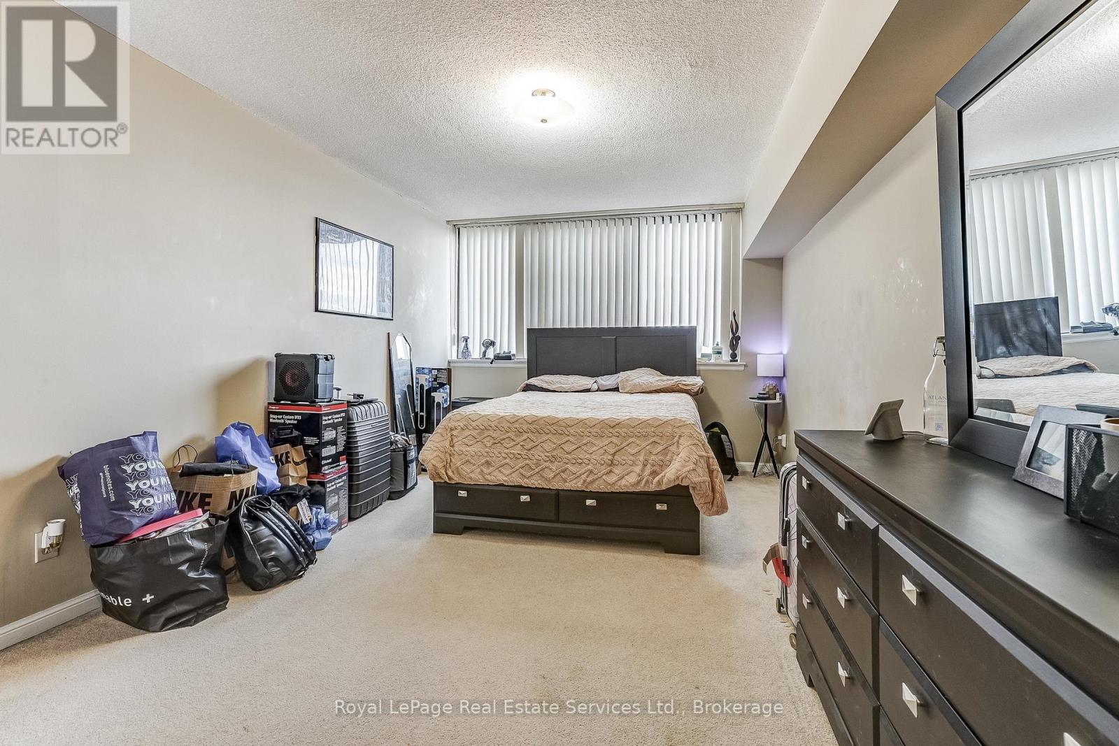 1008 - 1240 Marlborough Court, Oakville, Ontario  L6H 3K7 - Photo 25 - W12556362