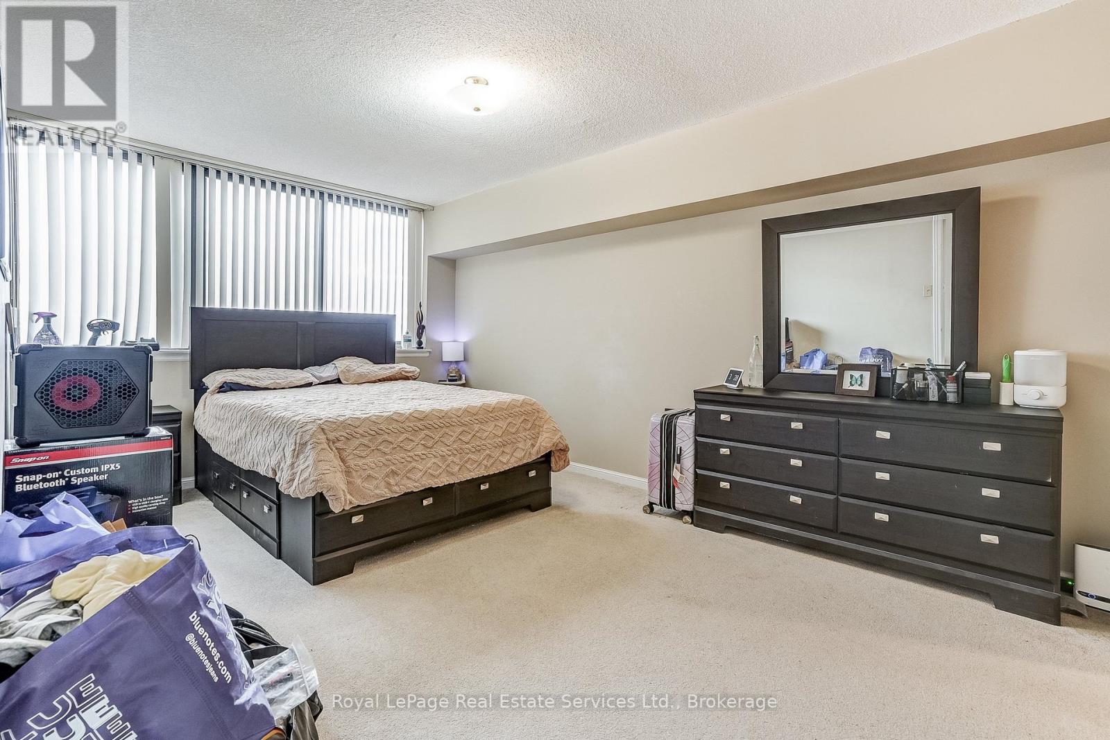 1008 - 1240 Marlborough Court, Oakville, Ontario  L6H 3K7 - Photo 27 - W12556362