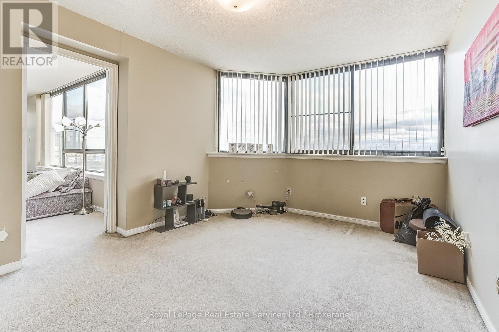 1008 - 1240 Marlborough Court, Oakville, Ontario  L6H 3K7 - Photo 28 - W12556362