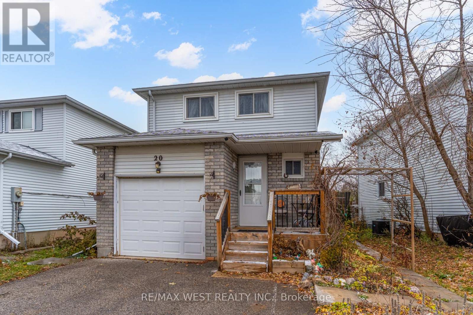 20 Corbett Drive, Barrie (Grove East), Ontario  L4M 5T2 - Photo 2 - S12556248