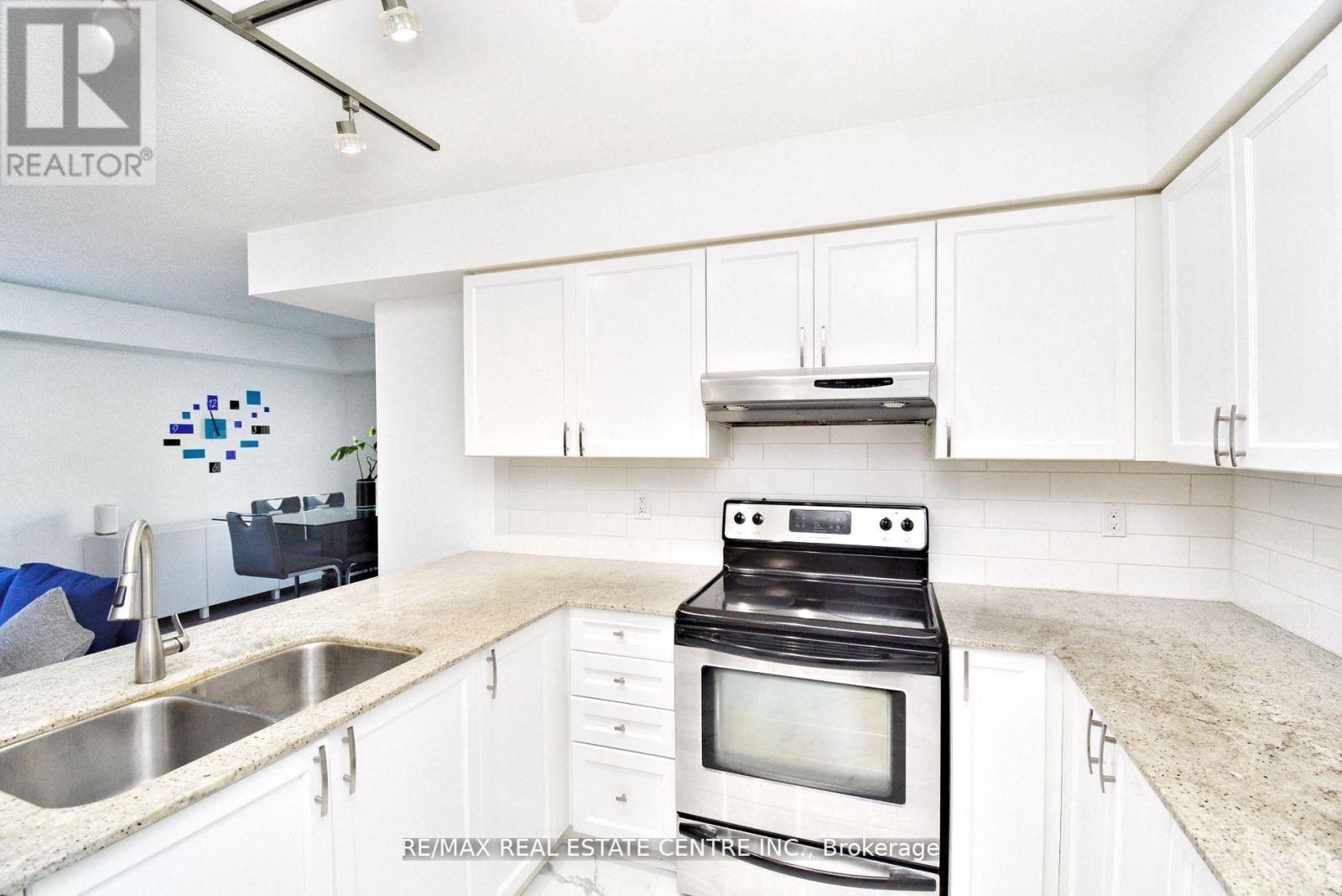 209 - 50 Mulligan Lane, Wasaga Beach, Ontario  L9Z 0C5 - Photo 12 - S12556266