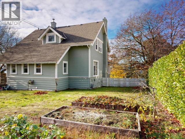 5630 Marine Ave, Powell River, British Columbia  V8A 2M3 - Photo 3 - 19476