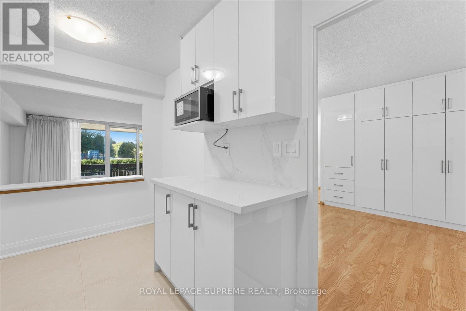 107 - 270 Scarlett Road, Toronto, Ontario  M6N 4X7 - Photo 19 - W12457945