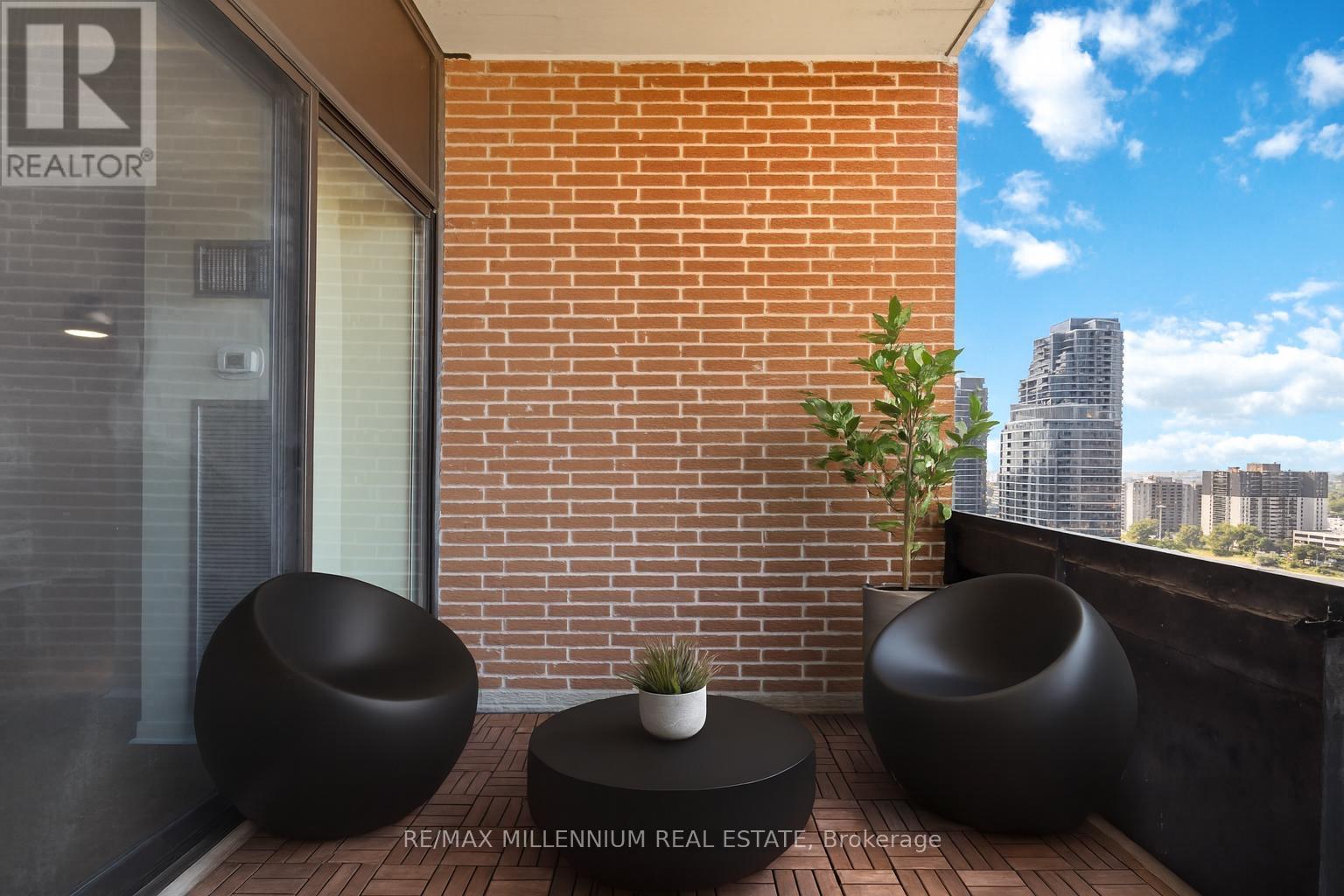 1907 - 362 The East Mall, Toronto, Ontario  M9B 6C4 - Photo 14 - W12555230