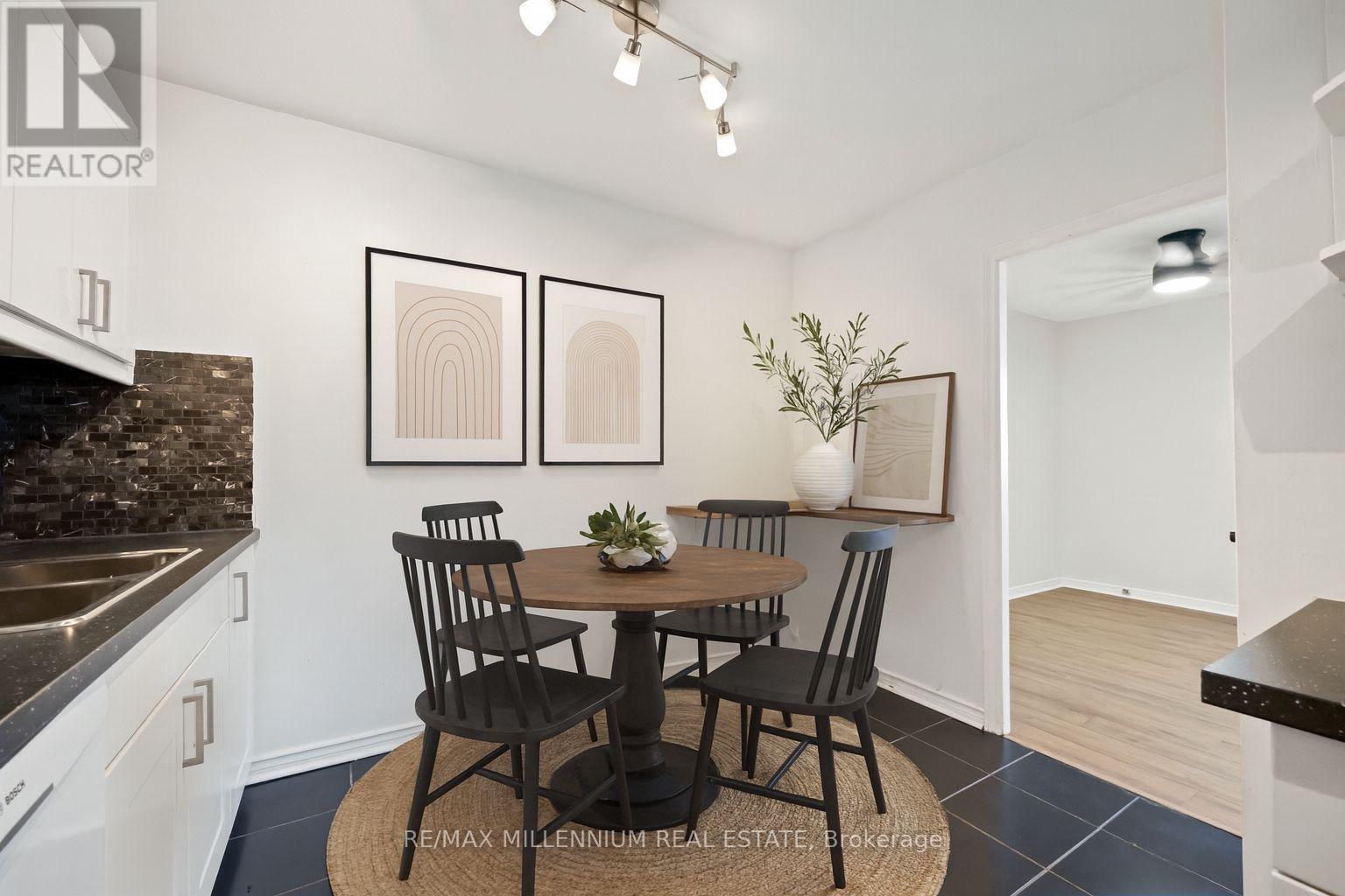 1907 - 362 The East Mall, Toronto, Ontario  M9B 6C4 - Photo 5 - W12555230