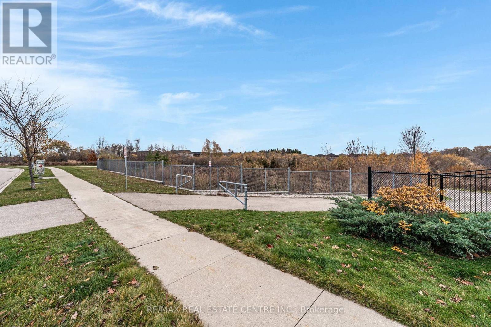 121 Steeplechase Way, Waterloo, Ontario N2K 0E7 - Photo 47 - X12551884