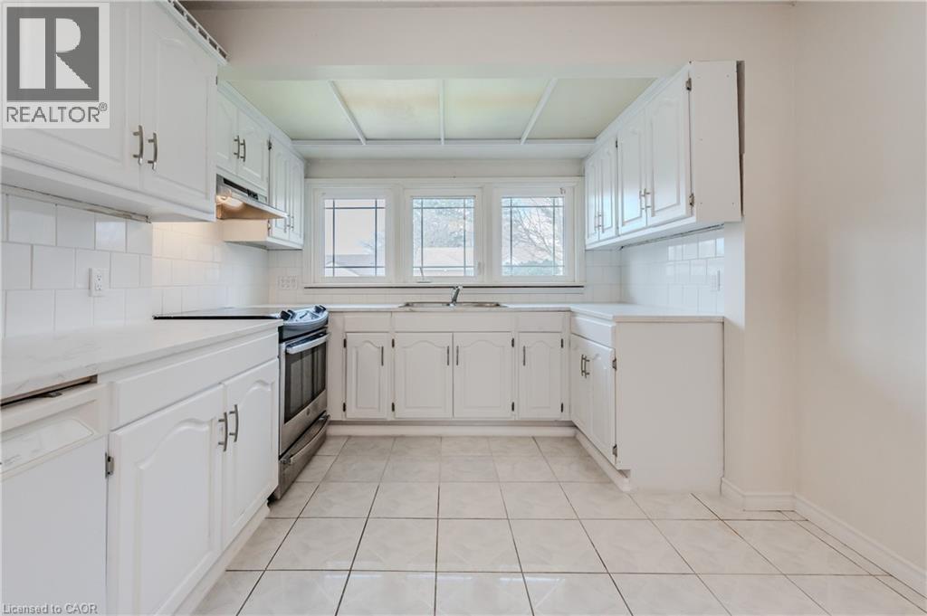 110 Melrose Avenue, Kitchener, Ontario  N2H 2B7 - Photo 12 - 40788828