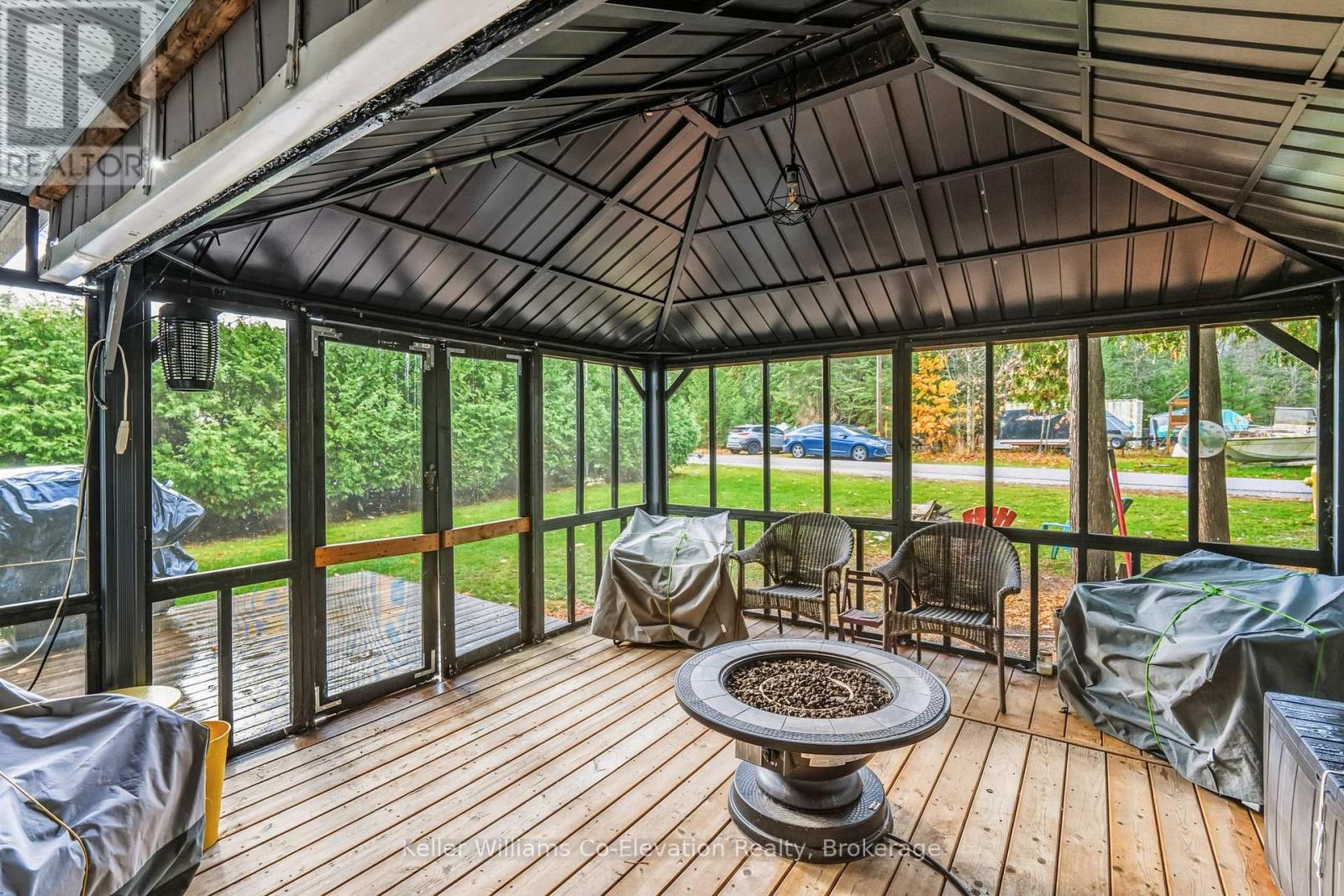 33 Gloucester Grove, Tay, Ontario  L0K 1R0 - Photo 4 - S12556502