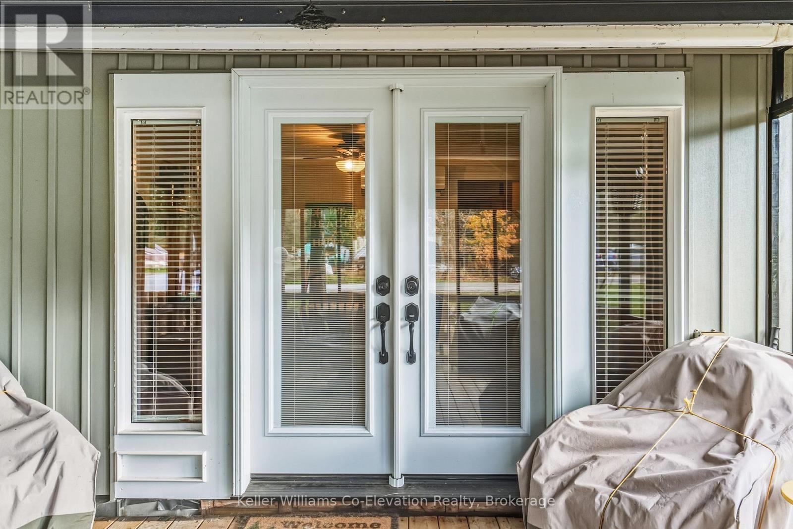 33 Gloucester Grove, Tay, Ontario  L0K 1R0 - Photo 6 - S12556502