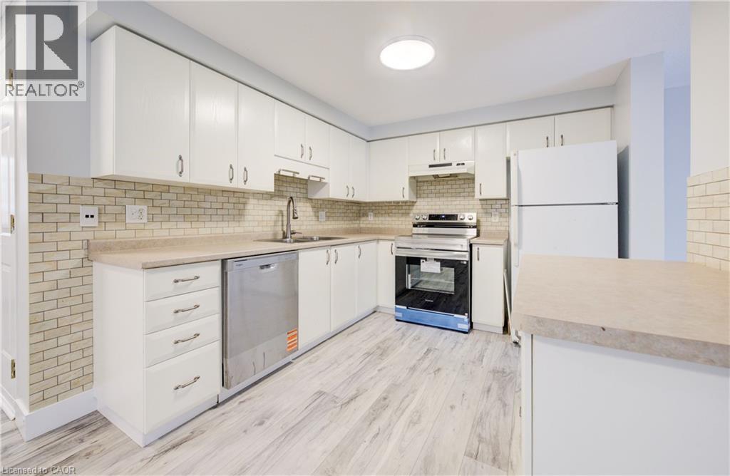 68 Foxglove Crescent, Kitchener, Ontario  N2E 3Y7 - Photo 10 - 40787165