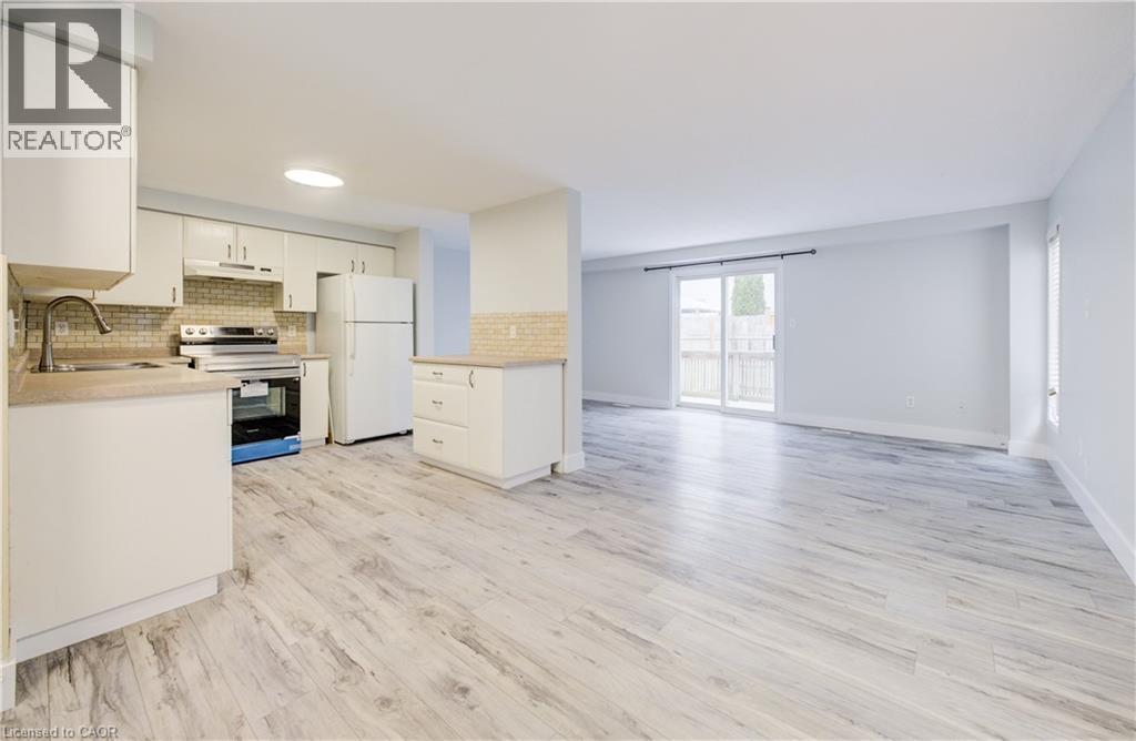 68 Foxglove Crescent, Kitchener, Ontario  N2E 3Y7 - Photo 8 - 40787165