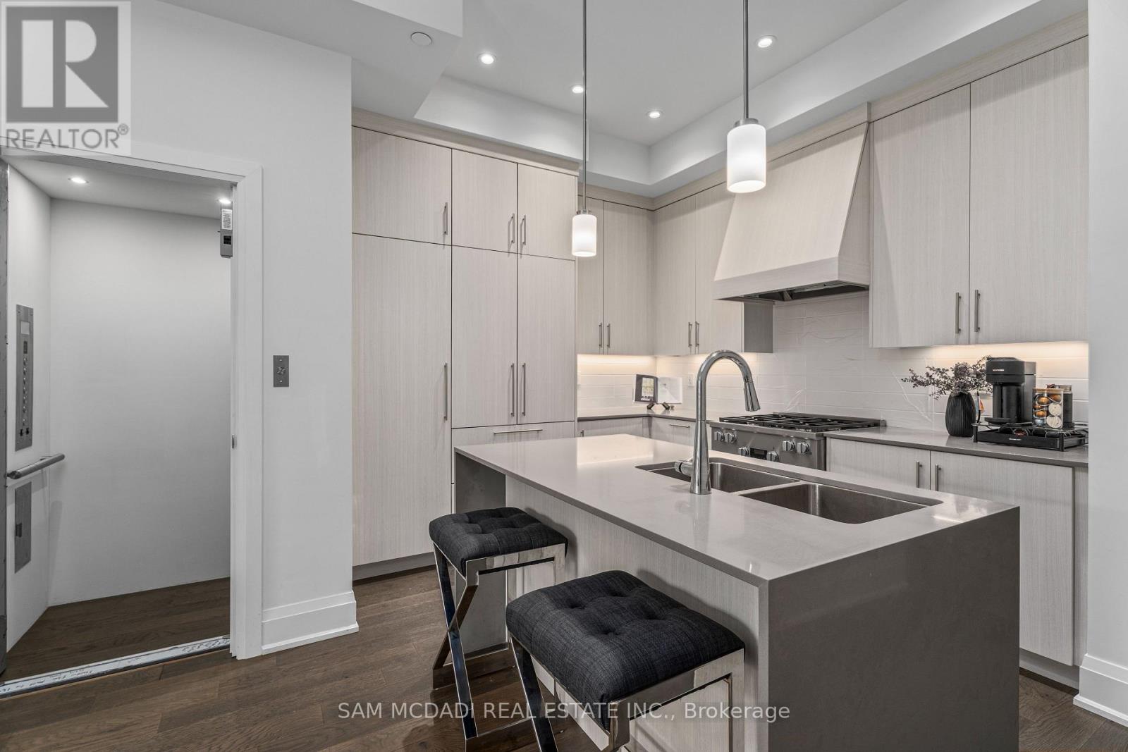 21 - 95 Brookfield Road, Oakville, Ontario  L6K 2Y8 - Photo 7 - W12556146