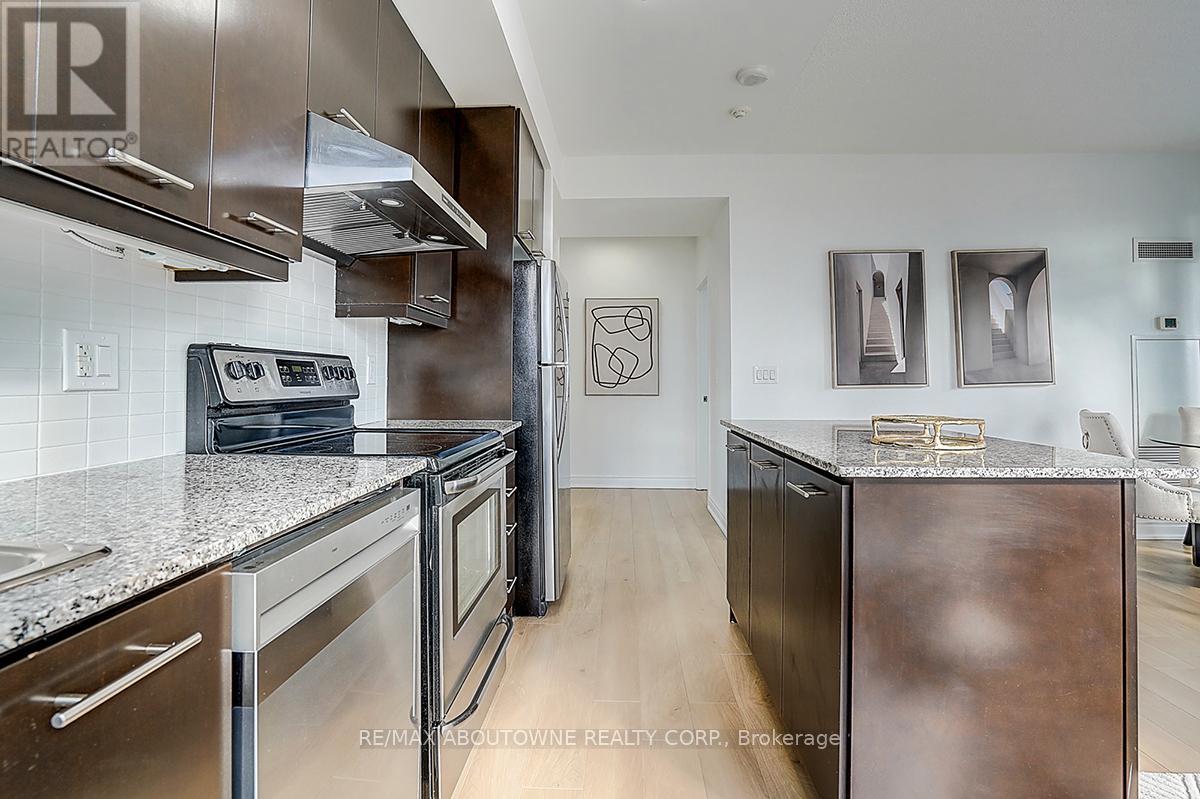 2005 - 360 Square One Drive, Mississauga, Ontario  L5B 0G7 - Photo 13 - W12556180