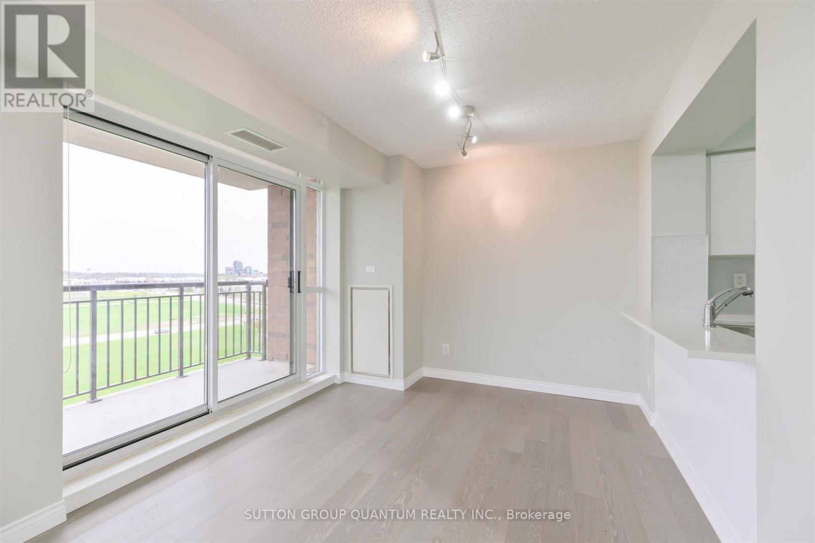 911 - 2379 Central Park Drive, Oakville, Ontario  L6H 0E3 - Photo 9 - W12556200