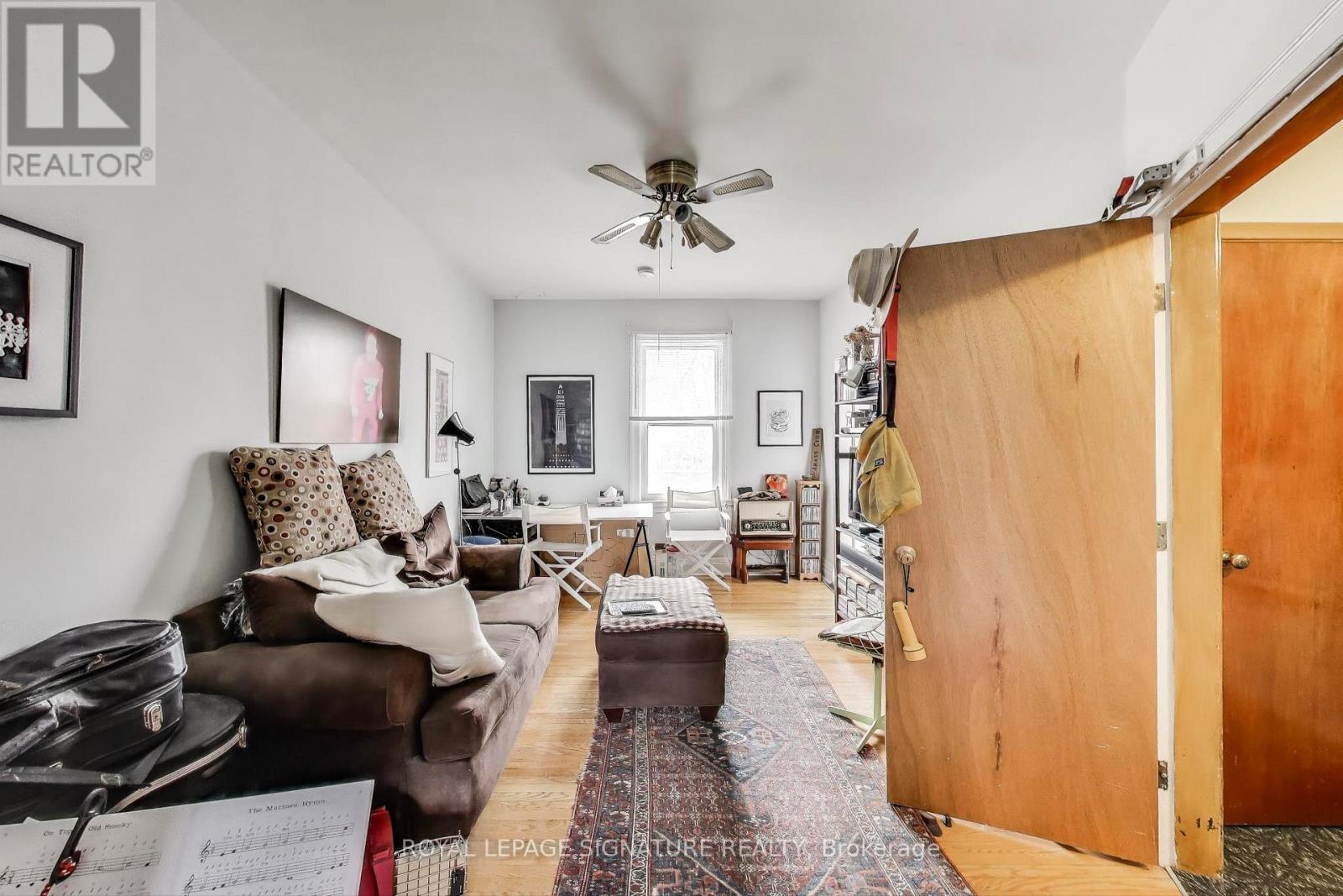 232 Pacific Avenue, Toronto, Ontario  M6P 2P5 - Photo 14 - W12556206