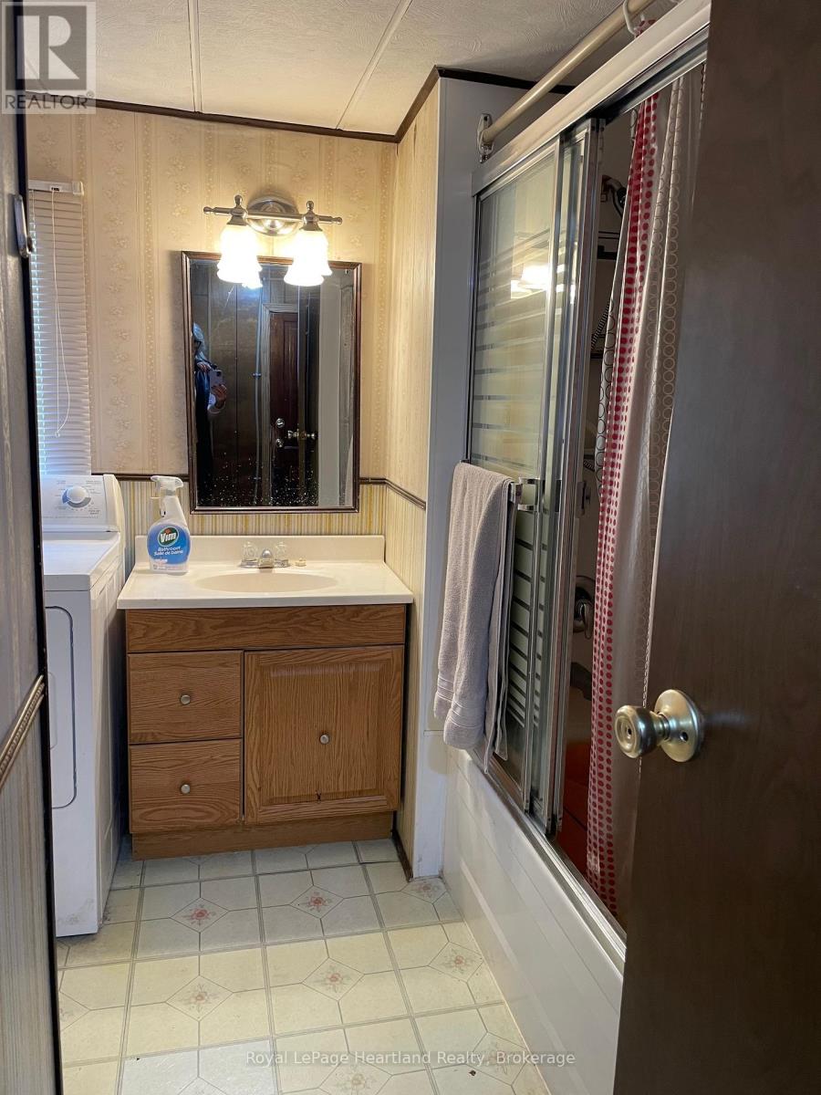 45 Cherokee Lane, Ashfield-Colborne-Wawanosh, Ontario  N7A 3Y2 - Photo 10 - X12556366