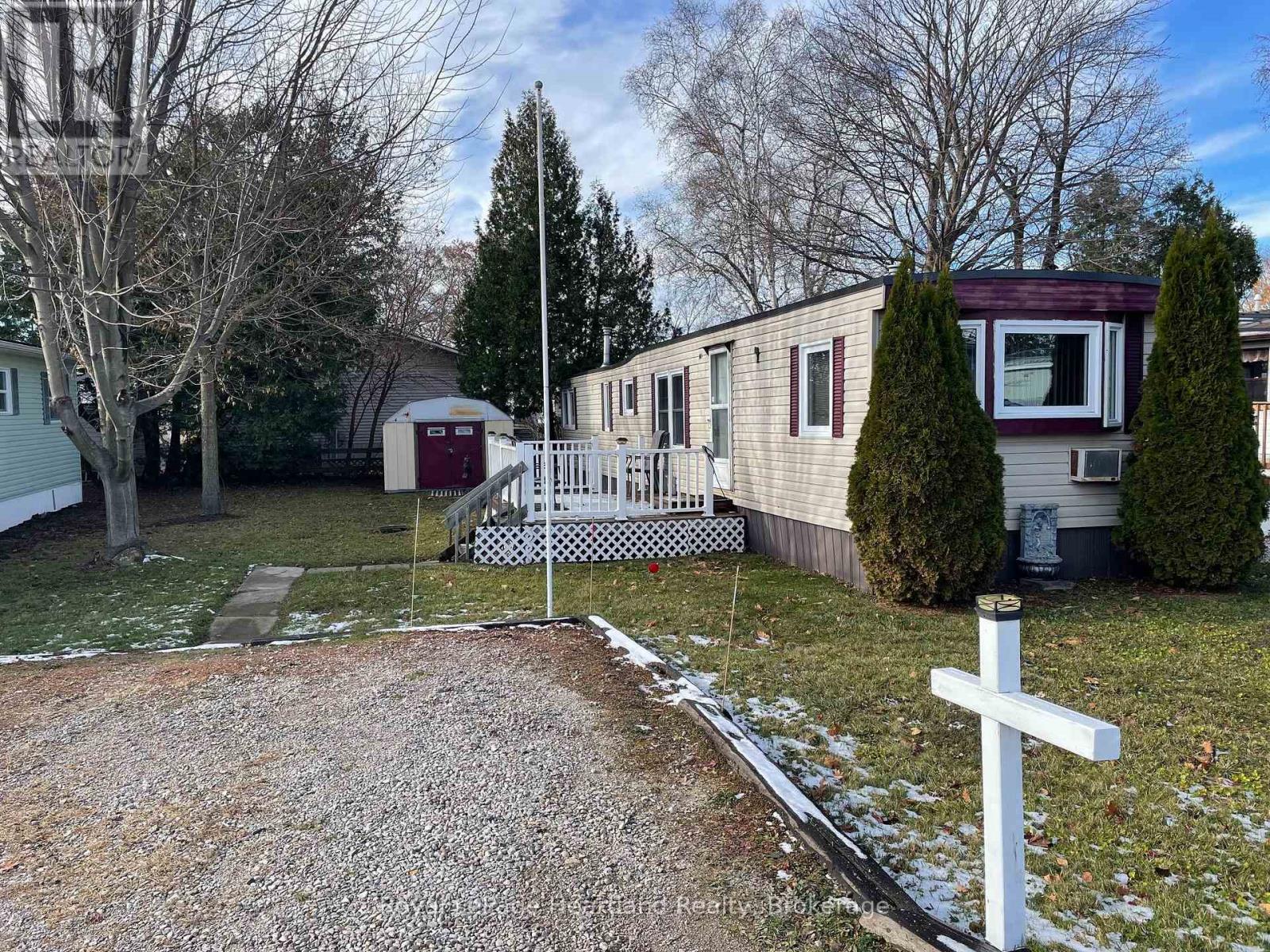45 Cherokee Lane, Ashfield-Colborne-Wawanosh, Ontario  N7A 3Y2 - Photo 13 - X12556366