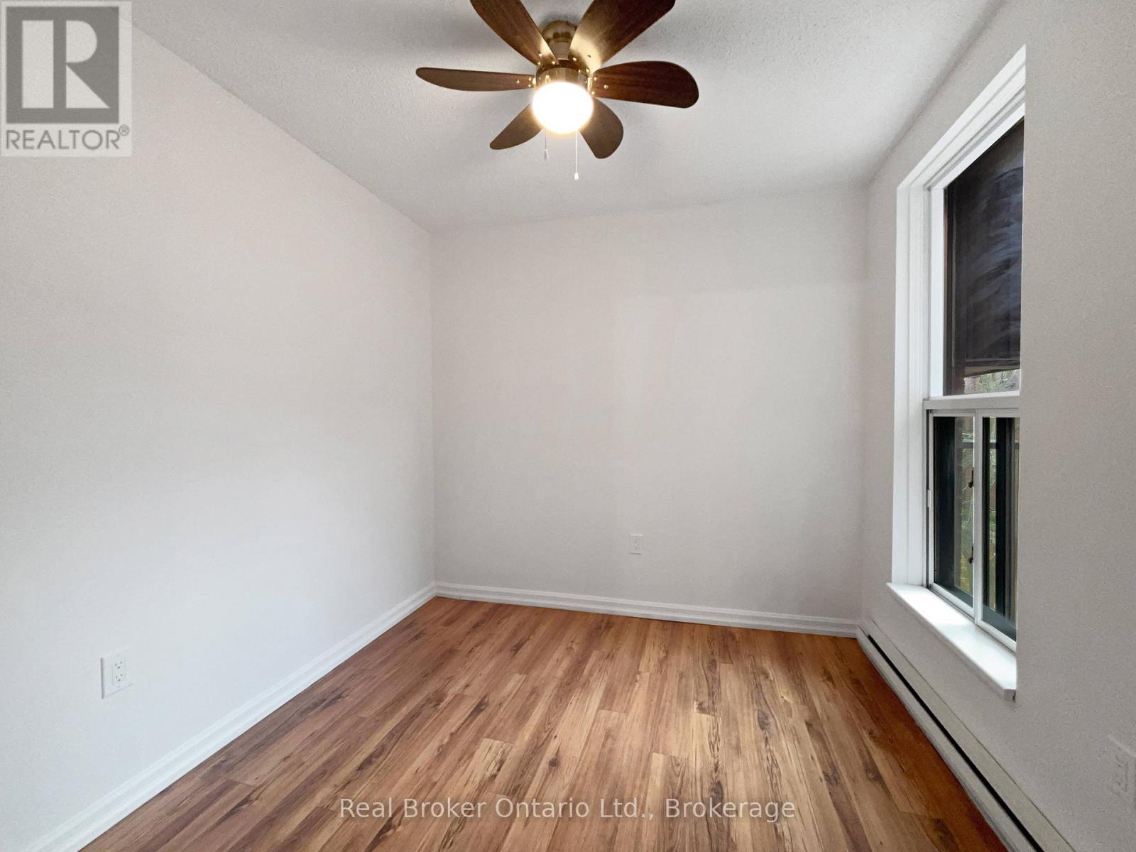 363 - 36 Hayhurst Road, Brantford, Ontario N3R 6Y9 - Photo 9 - X12556472