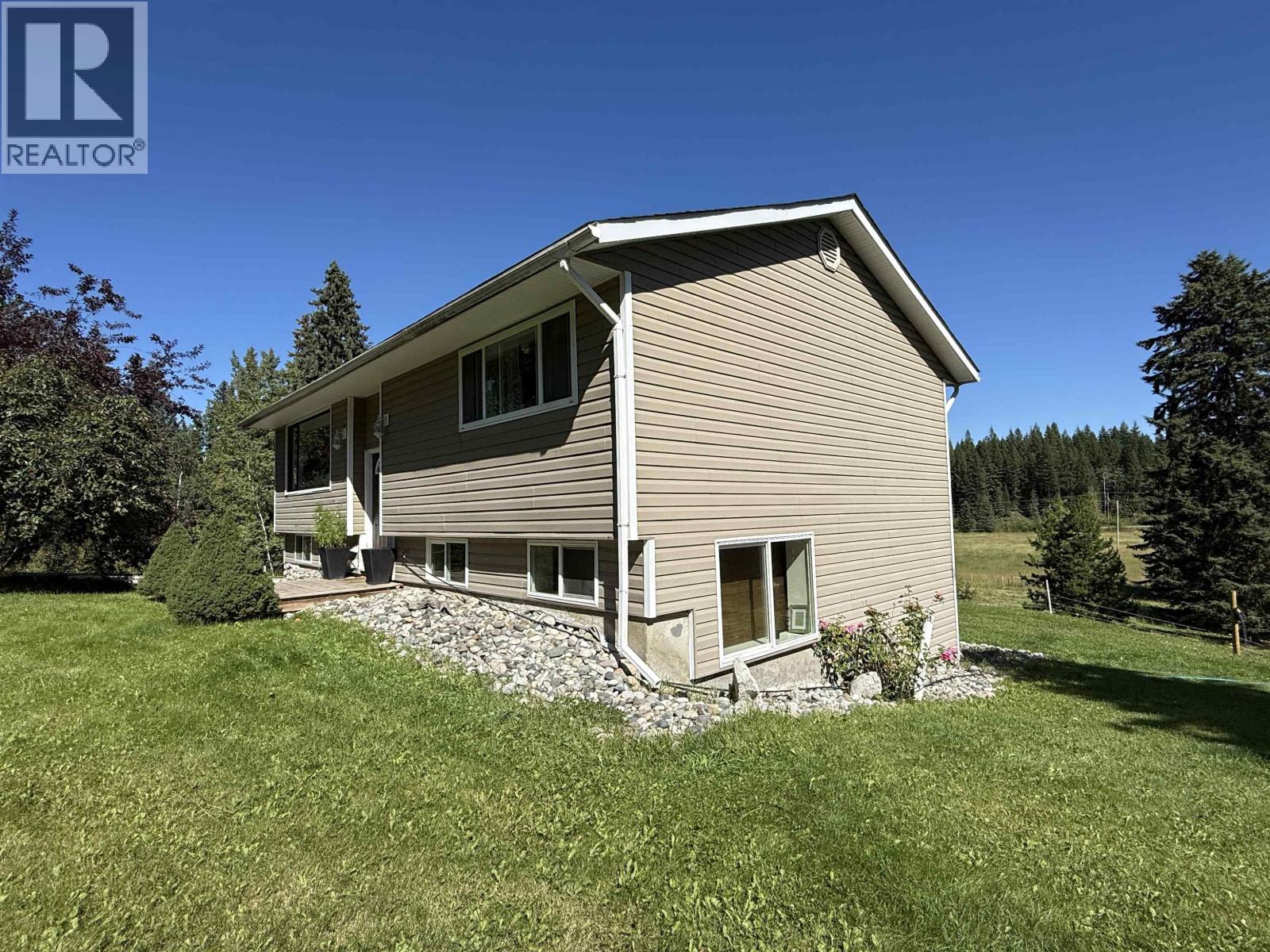 2873 Tindale Road, Quesnel, British Columbia  V2J 7E3 - Photo 34 - R3068454