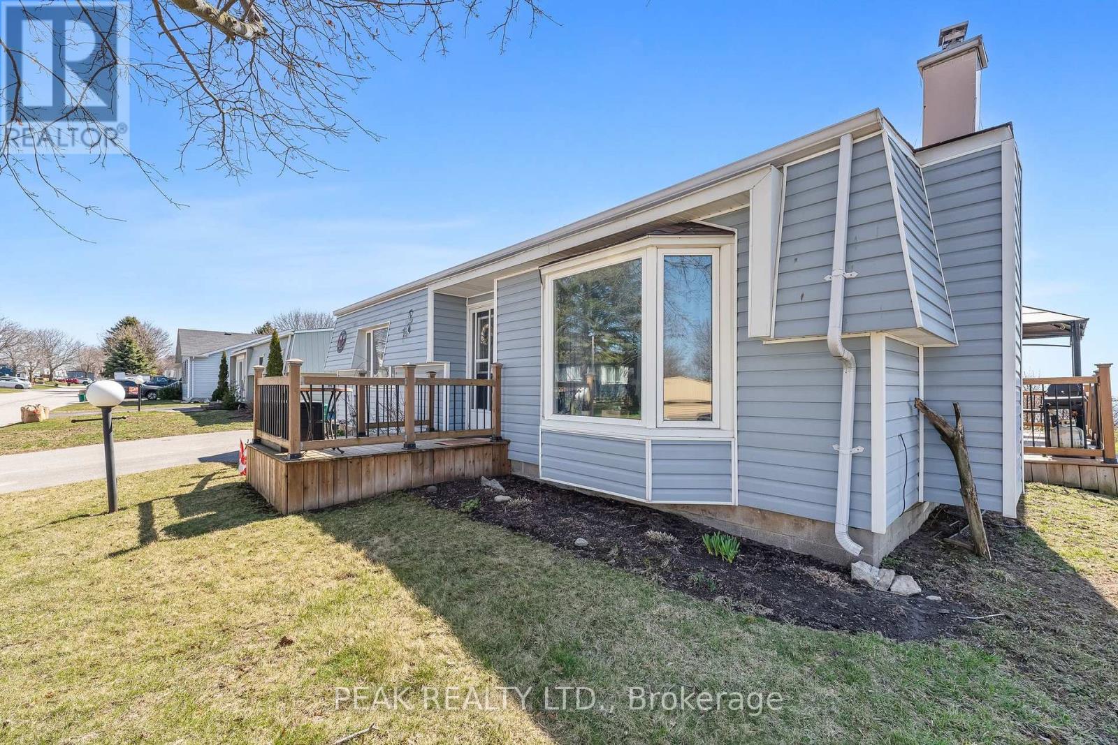 71 Bluffs Road, Clarington, Ontario  L1B 1A6 - Photo 5 - E12455324