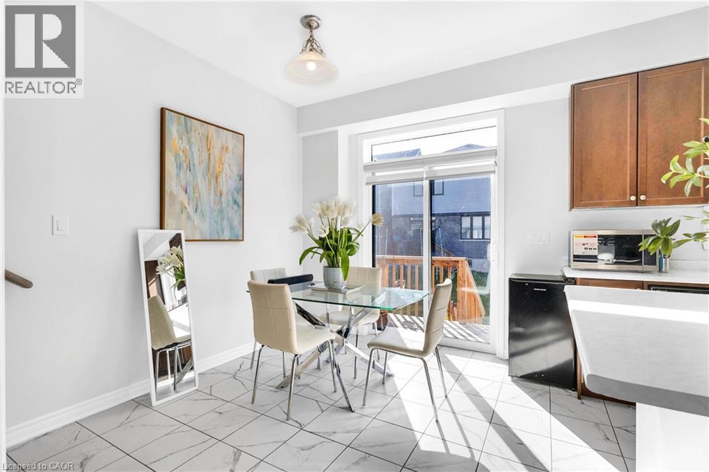 406 Dolman Street, Breslau, Ontario  N0B 1M0 - Photo 14 - 40789154