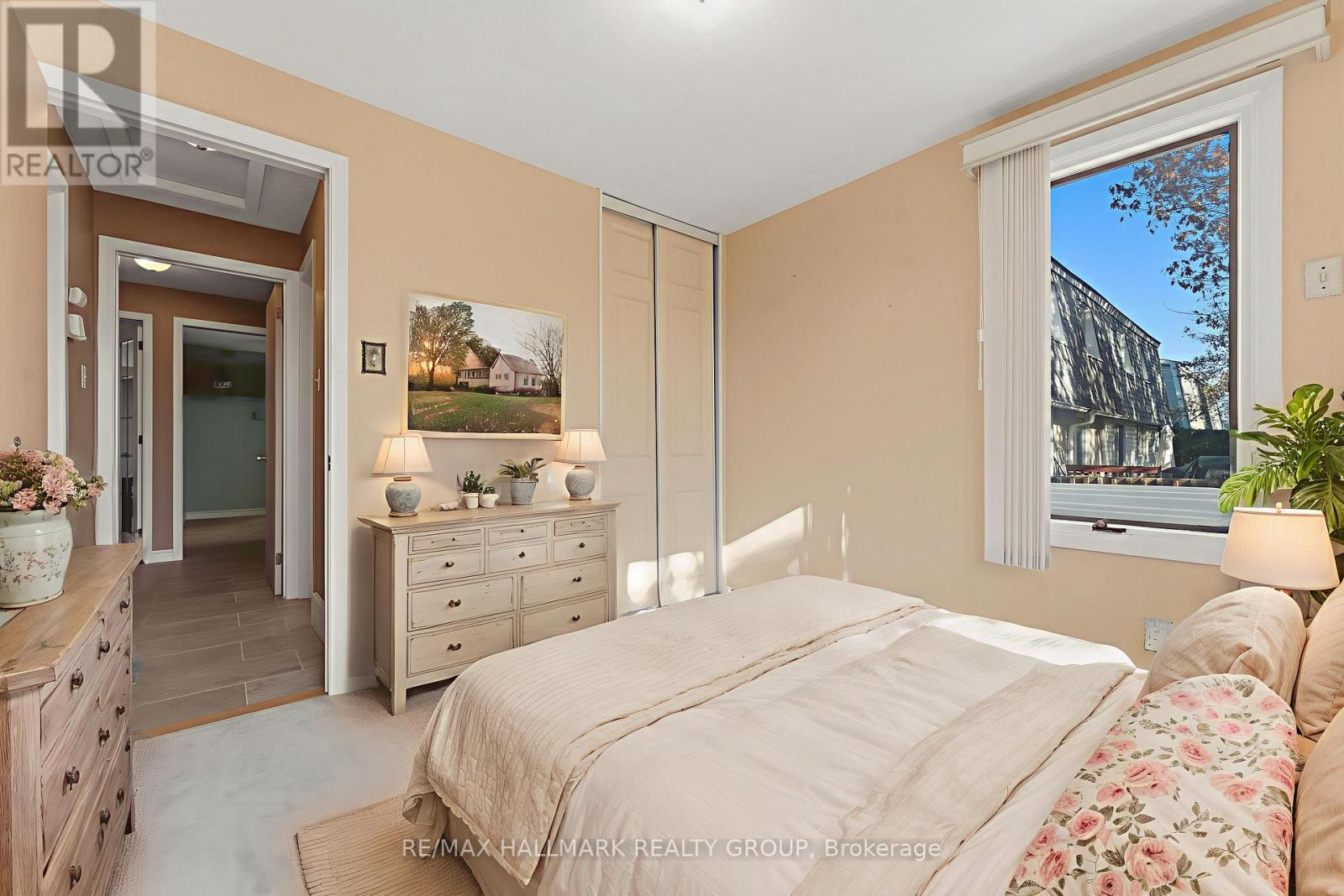 1884 Elmridge Drive, Ottawa, Ontario  K1J 6R7 - Photo 23 - X12496610