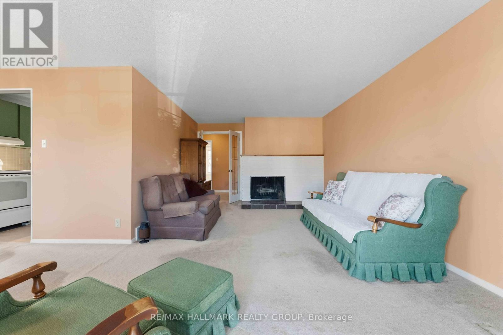 1884 Elmridge Drive, Ottawa, Ontario  K1J 6R7 - Photo 14 - X12496610