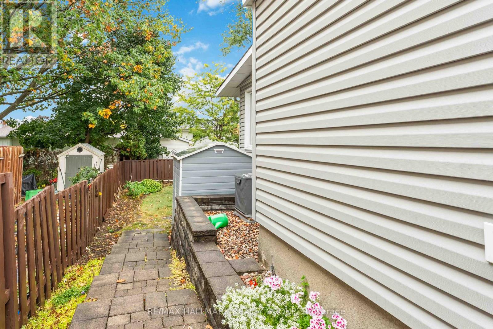 1884 Elmridge Drive, Ottawa, Ontario  K1J 6R7 - Photo 43 - X12496610