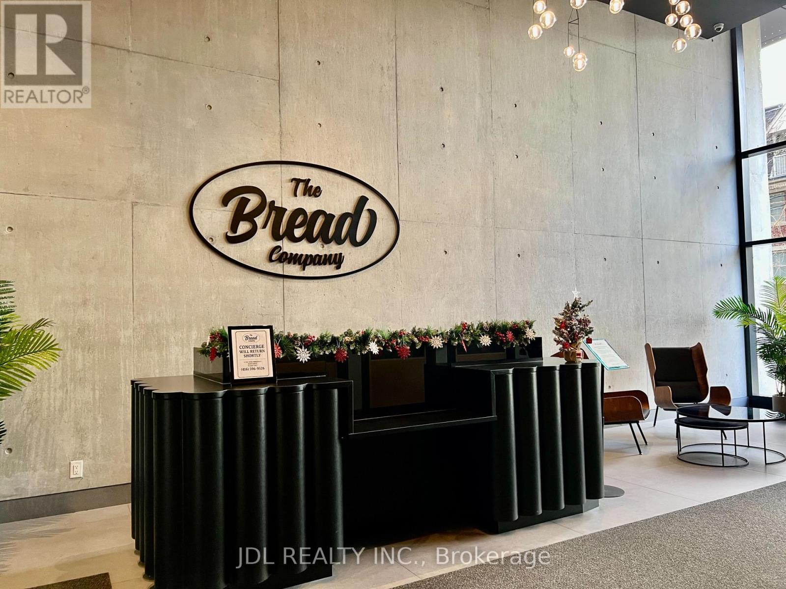 1406 - 195 Mccaul Street, Toronto, Ontario  M5T 1W6 - Photo 3 - C12556296