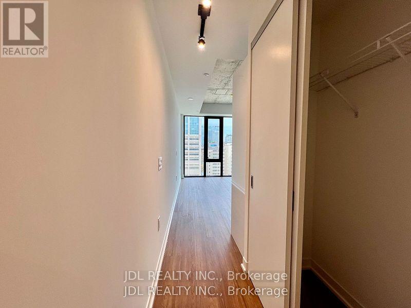 1406 - 195 Mccaul Street, Toronto, Ontario  M5T 1W6 - Photo 6 - C12556296