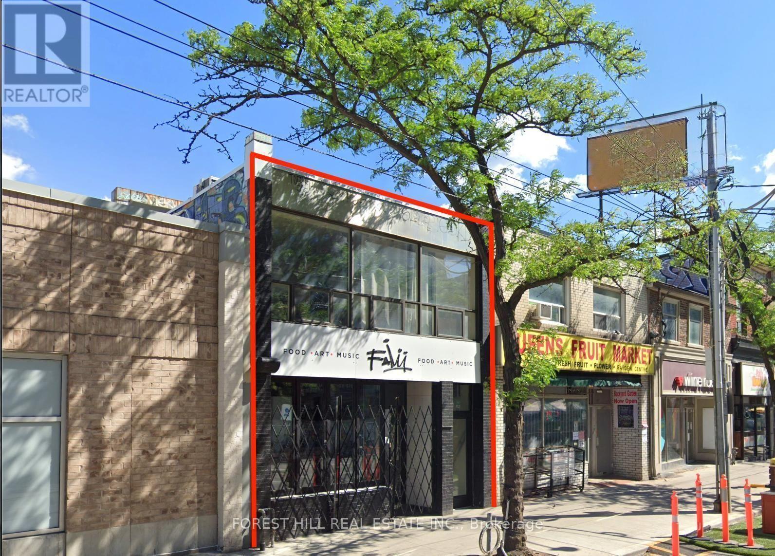 566 QUEEN STREET W, Toronto, Ontario