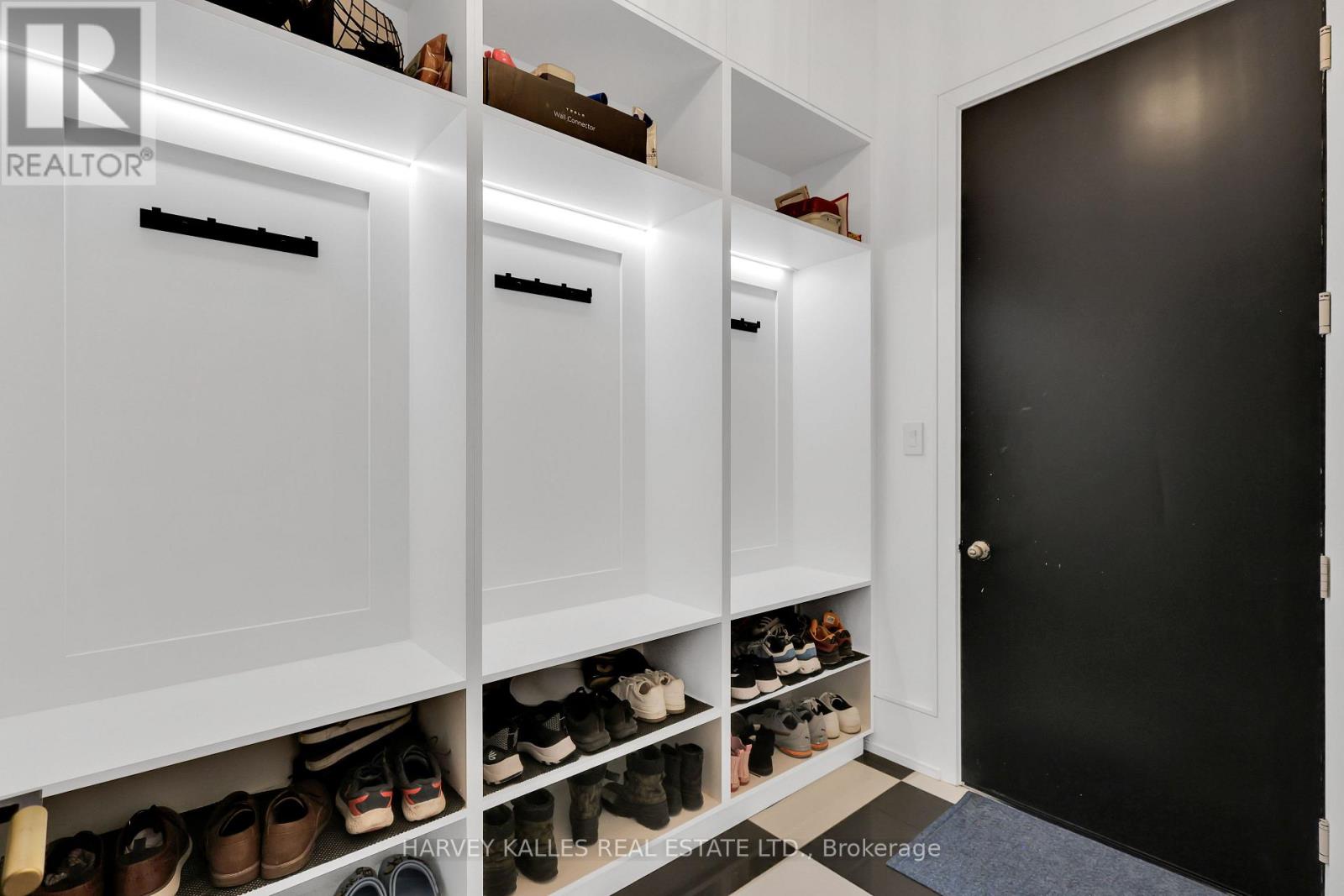 159 Cortleigh Boulevard, Toronto, Ontario  M5N 1P6 - Photo 26 - C12556324