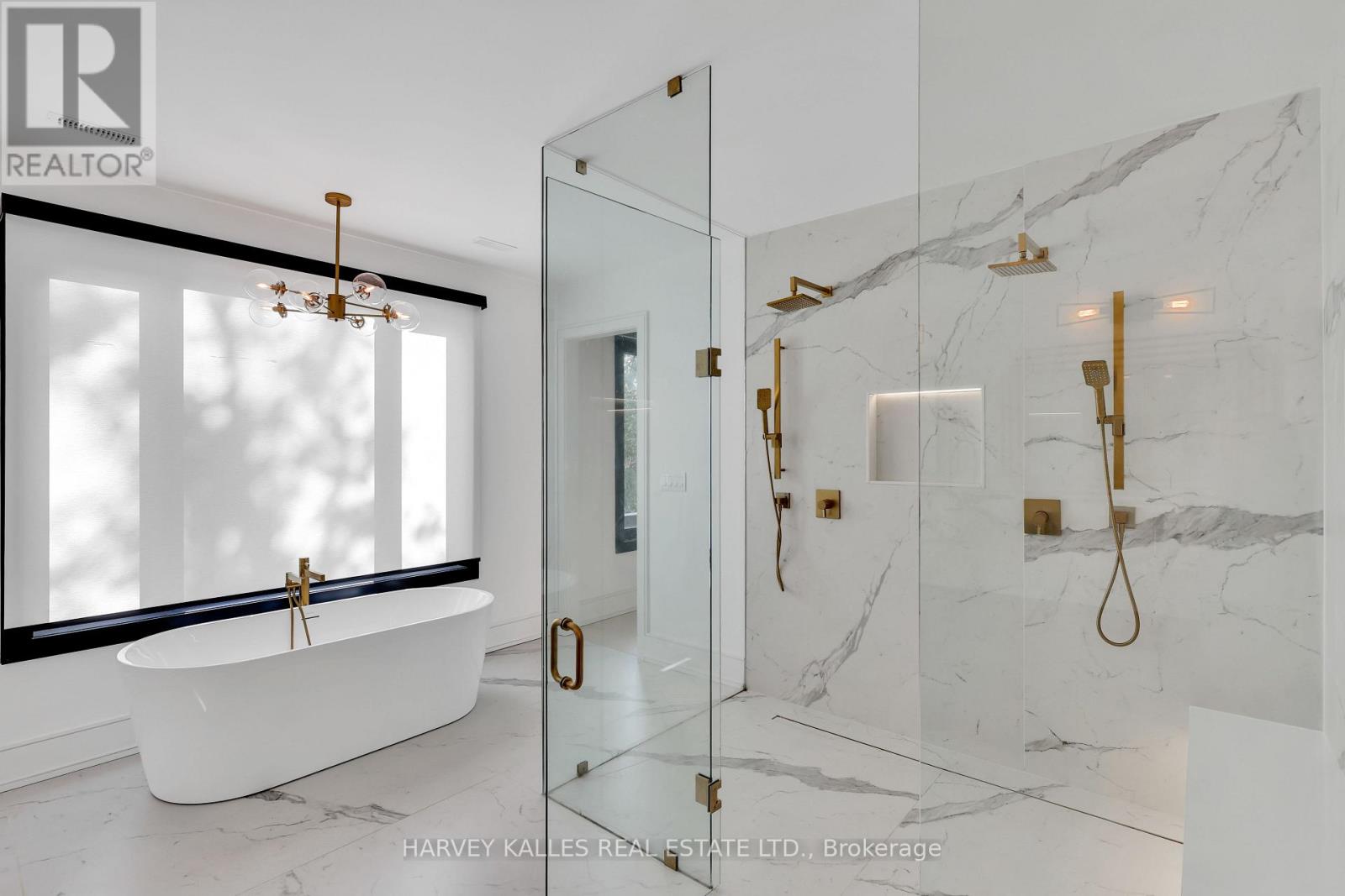 159 Cortleigh Boulevard, Toronto, Ontario  M5N 1P6 - Photo 32 - C12556324