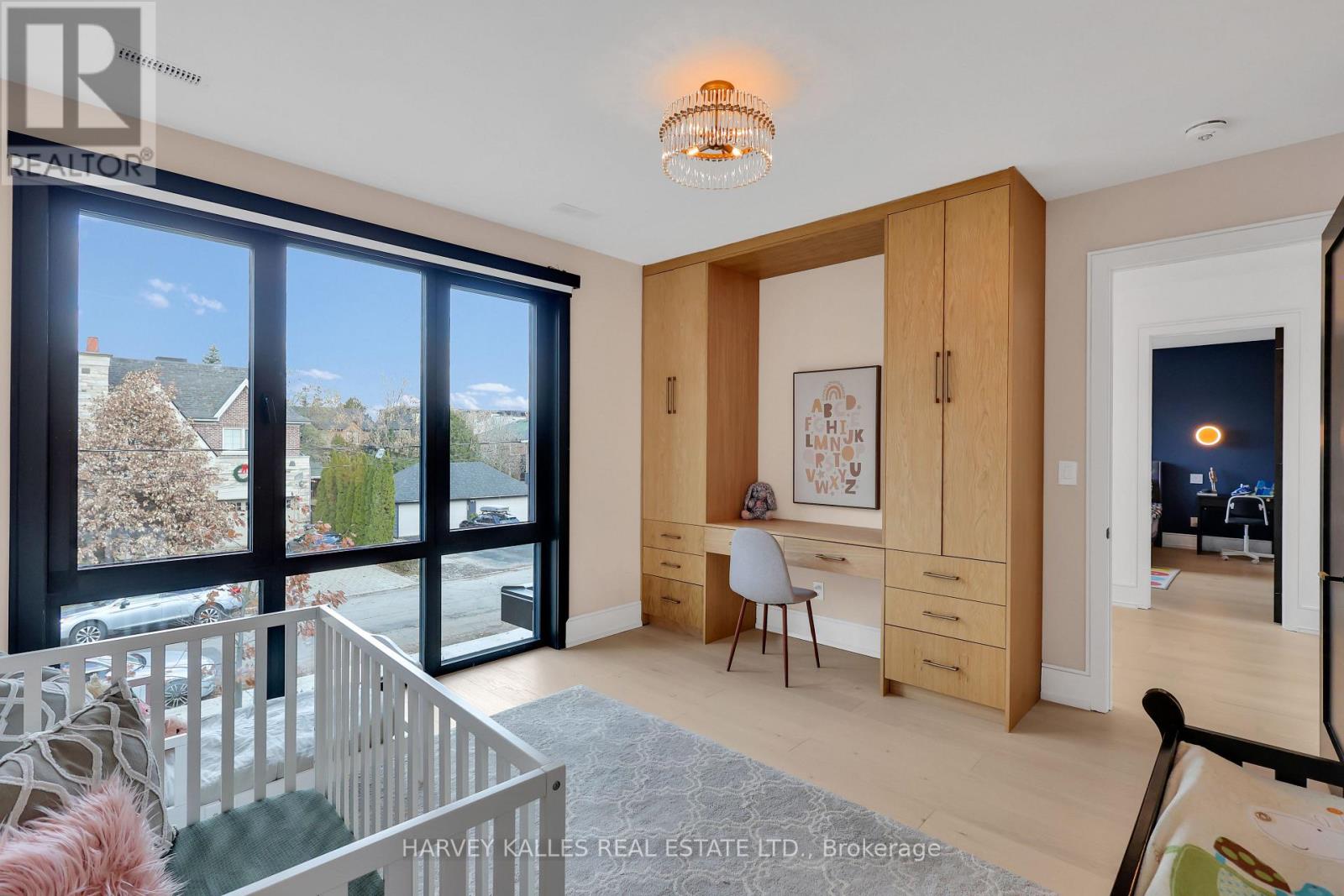 159 Cortleigh Boulevard, Toronto, Ontario  M5N 1P6 - Photo 35 - C12556324