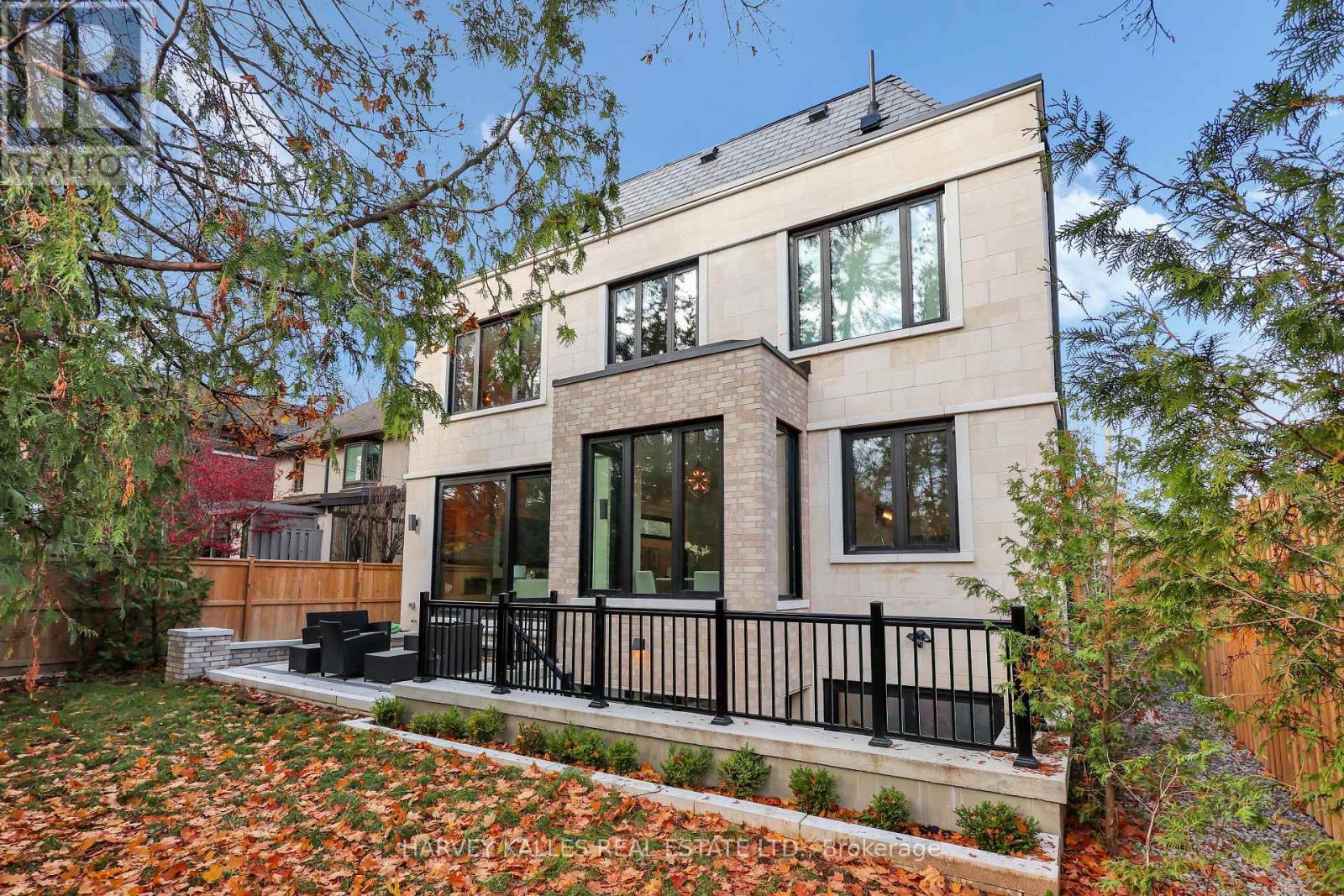 159 Cortleigh Boulevard, Toronto, Ontario  M5N 1P6 - Photo 50 - C12556324