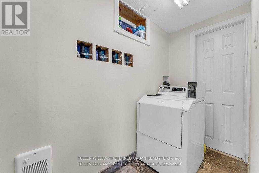 Lower - 314 Atlas Avenue, Toronto, Ontario  M6C 3P9 - Photo 20 - C12556330