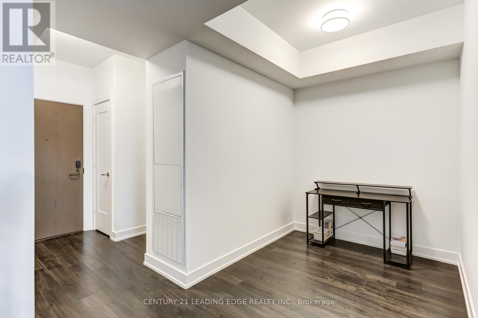 712 - 30 Inn On The Park Drive, Toronto, Ontario  M3C 0P7 - Photo 10 - C12556380