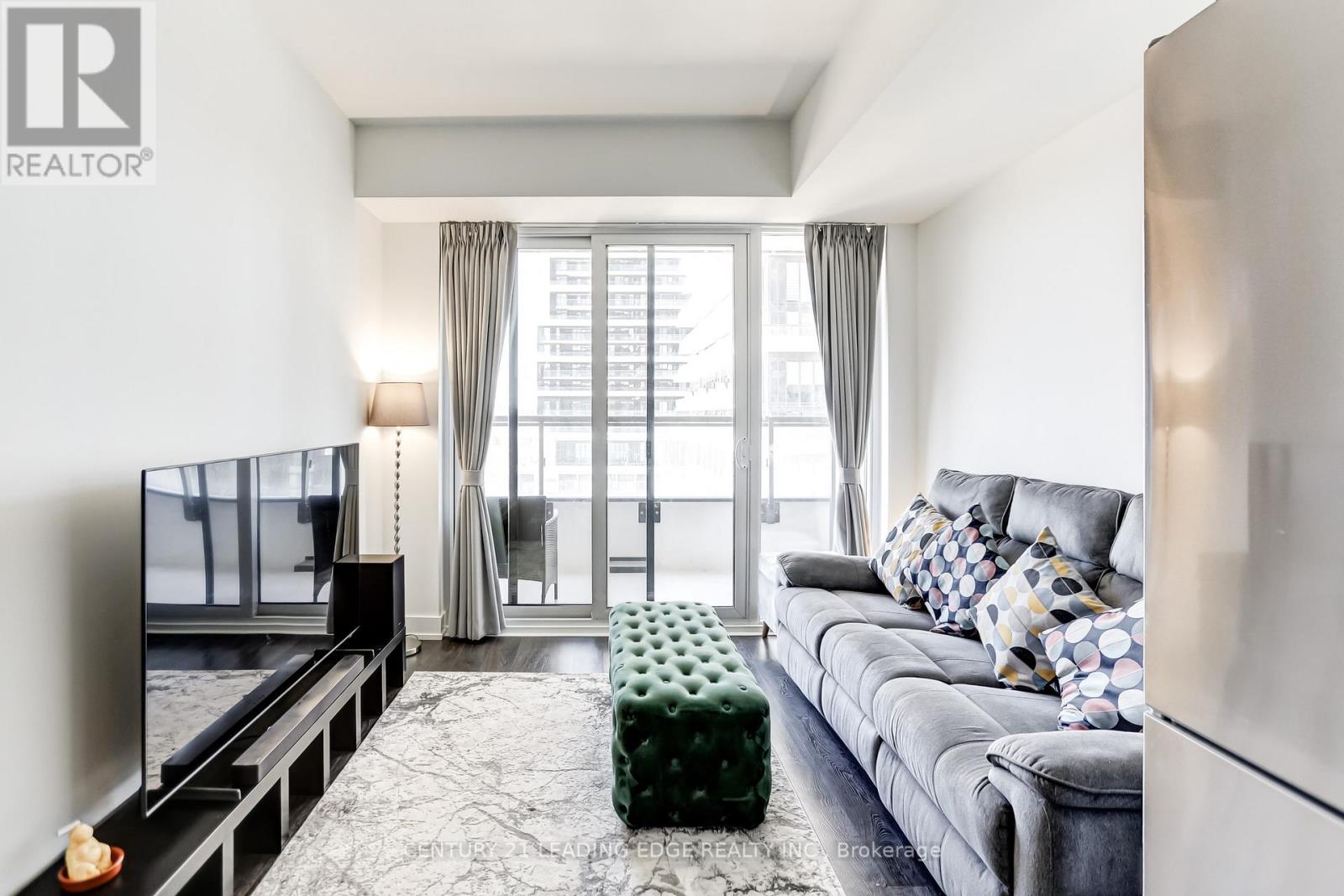 712 - 30 Inn On The Park Drive, Toronto, Ontario  M3C 0P7 - Photo 16 - C12556380