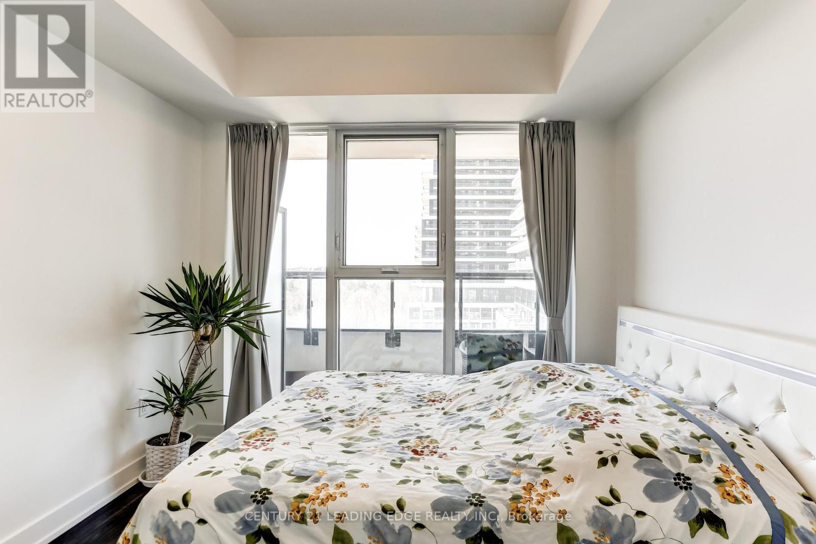 712 - 30 Inn On The Park Drive, Toronto, Ontario  M3C 0P7 - Photo 22 - C12556380