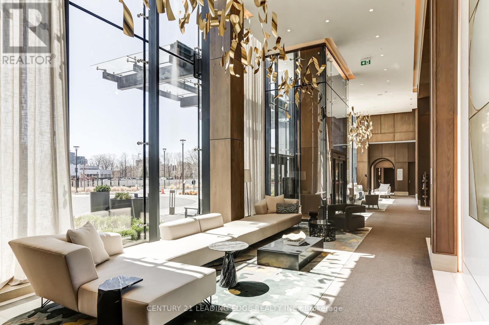 712 - 30 Inn On The Park Drive, Toronto, Ontario  M3C 0P7 - Photo 3 - C12556380